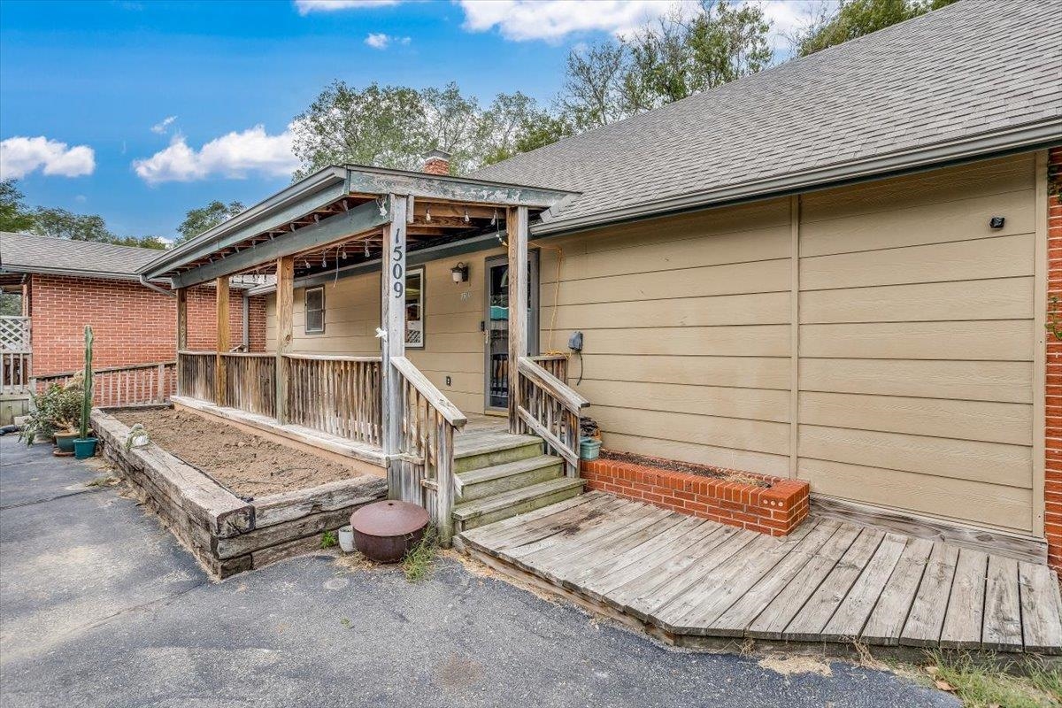 Photo of 1509 W 29th St N in Wichita, KS