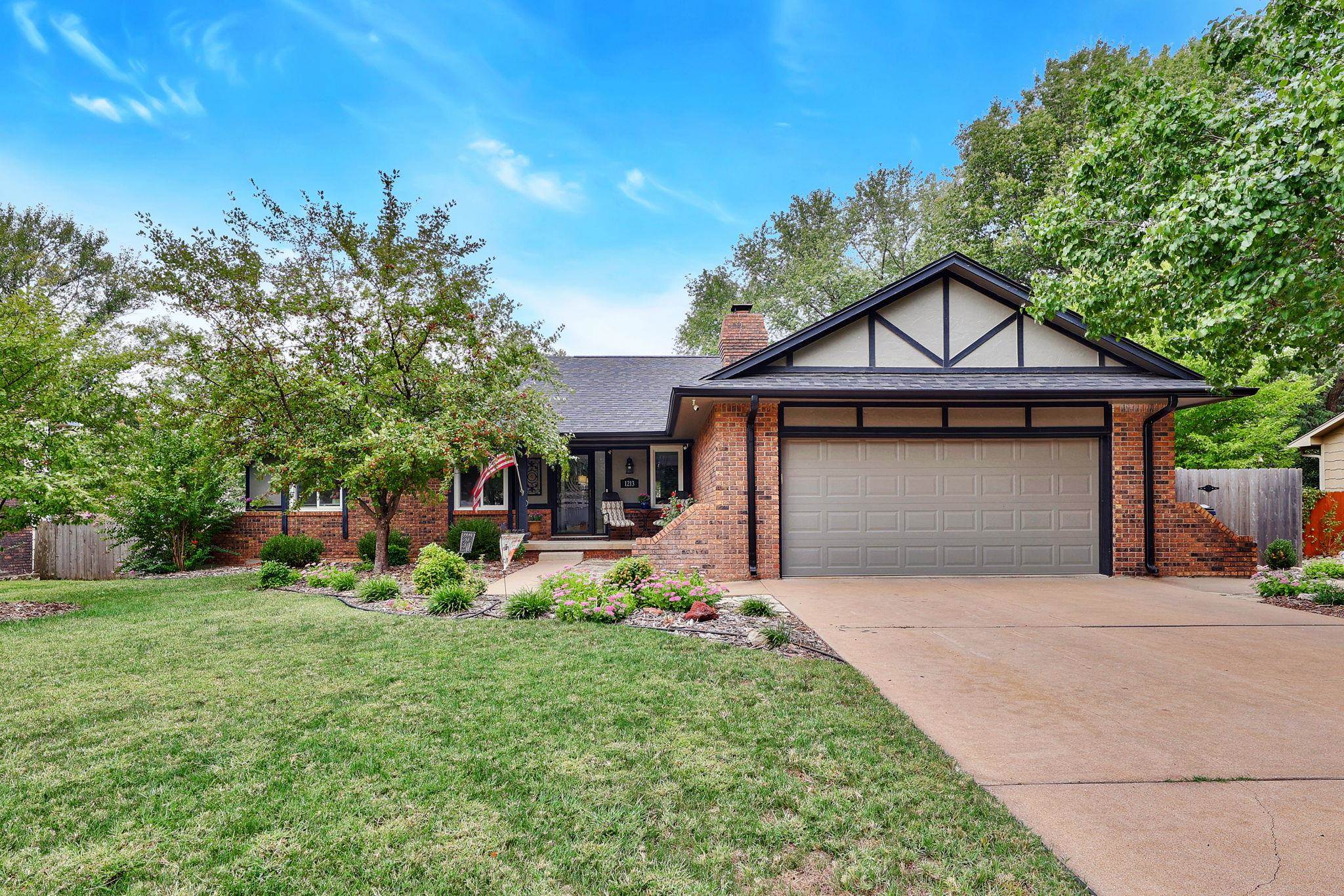 Photo of 1213 N Armstrong in Derby, KS