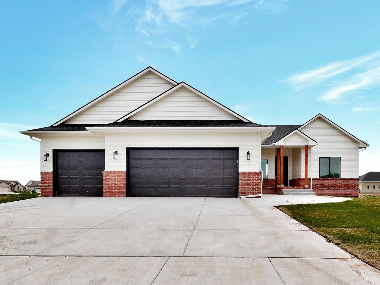Photo of 5121 N Delaware in Wichita, KS
