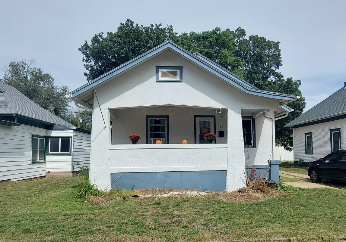 626 E 5th Ave