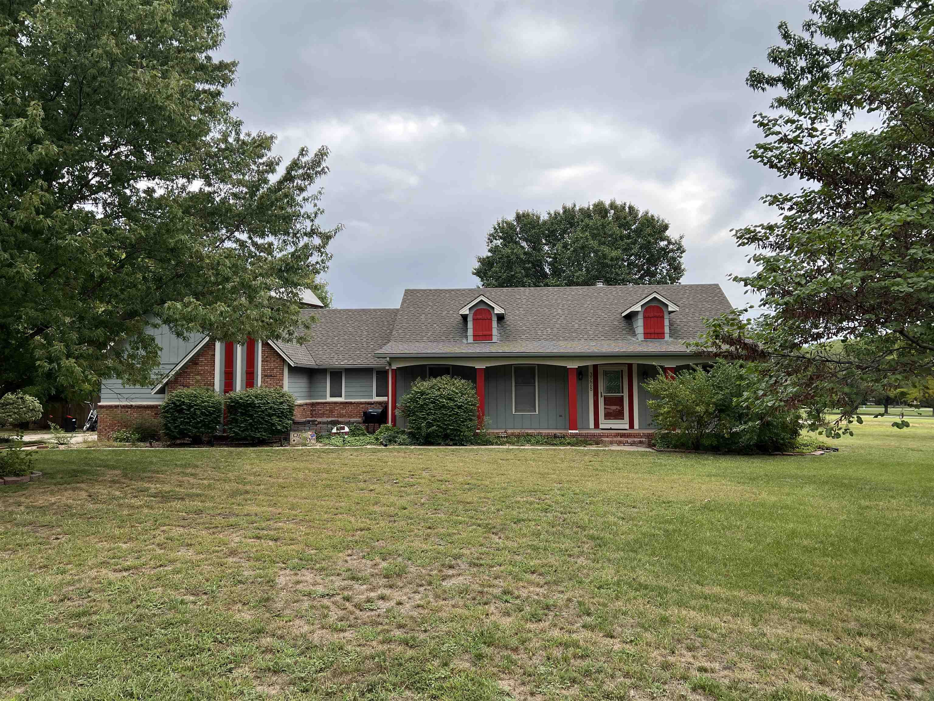 Photo of 3228 Red Fox Ln in Newton, KS