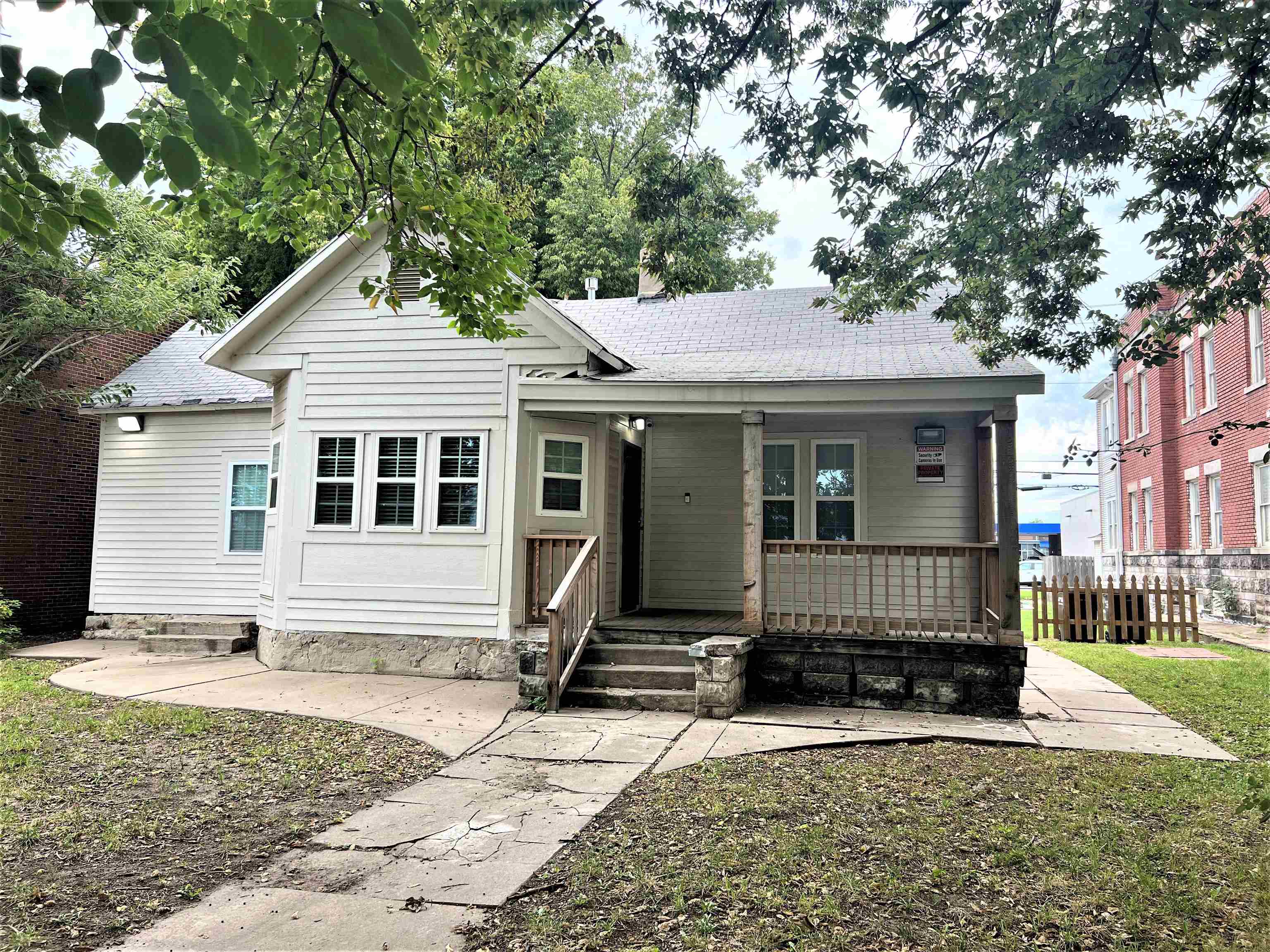 Photo of 736 N Market St in Wichita, KS