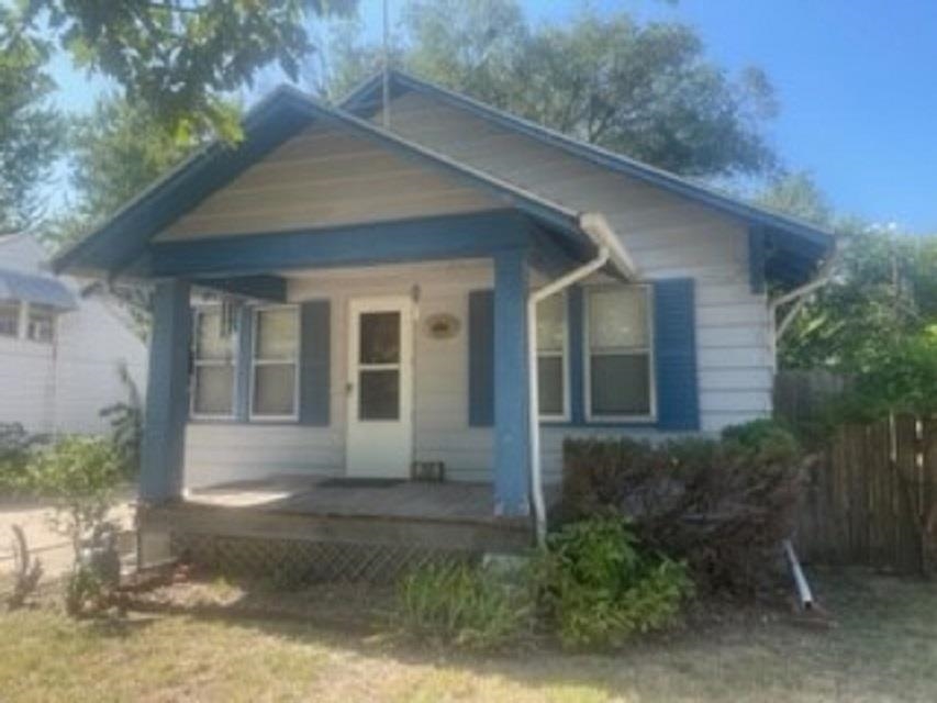 Photo of 225 S Edwards Ave in Wichita, KS