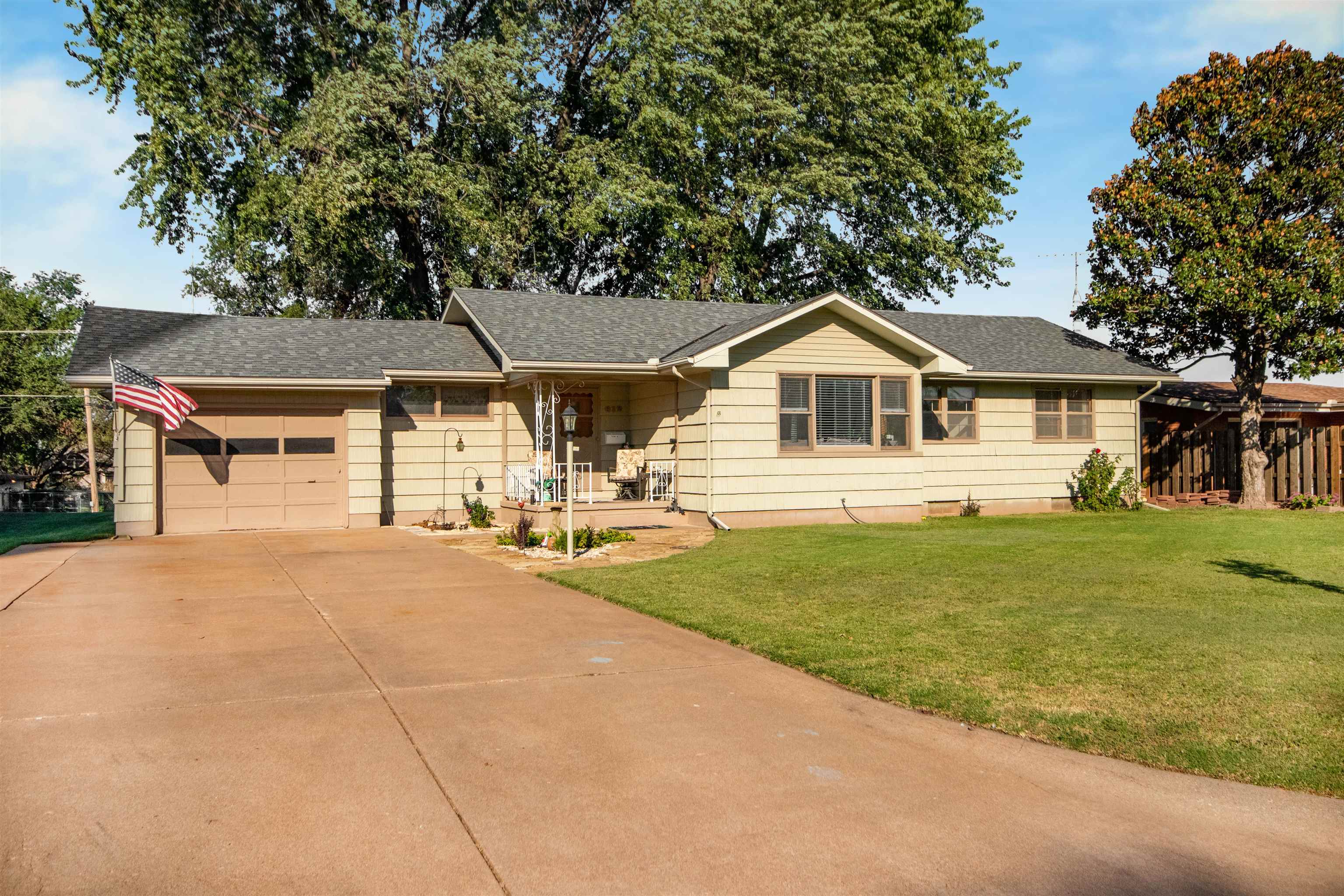 Photo of 612 N Kansas Ave in Anthony, KS