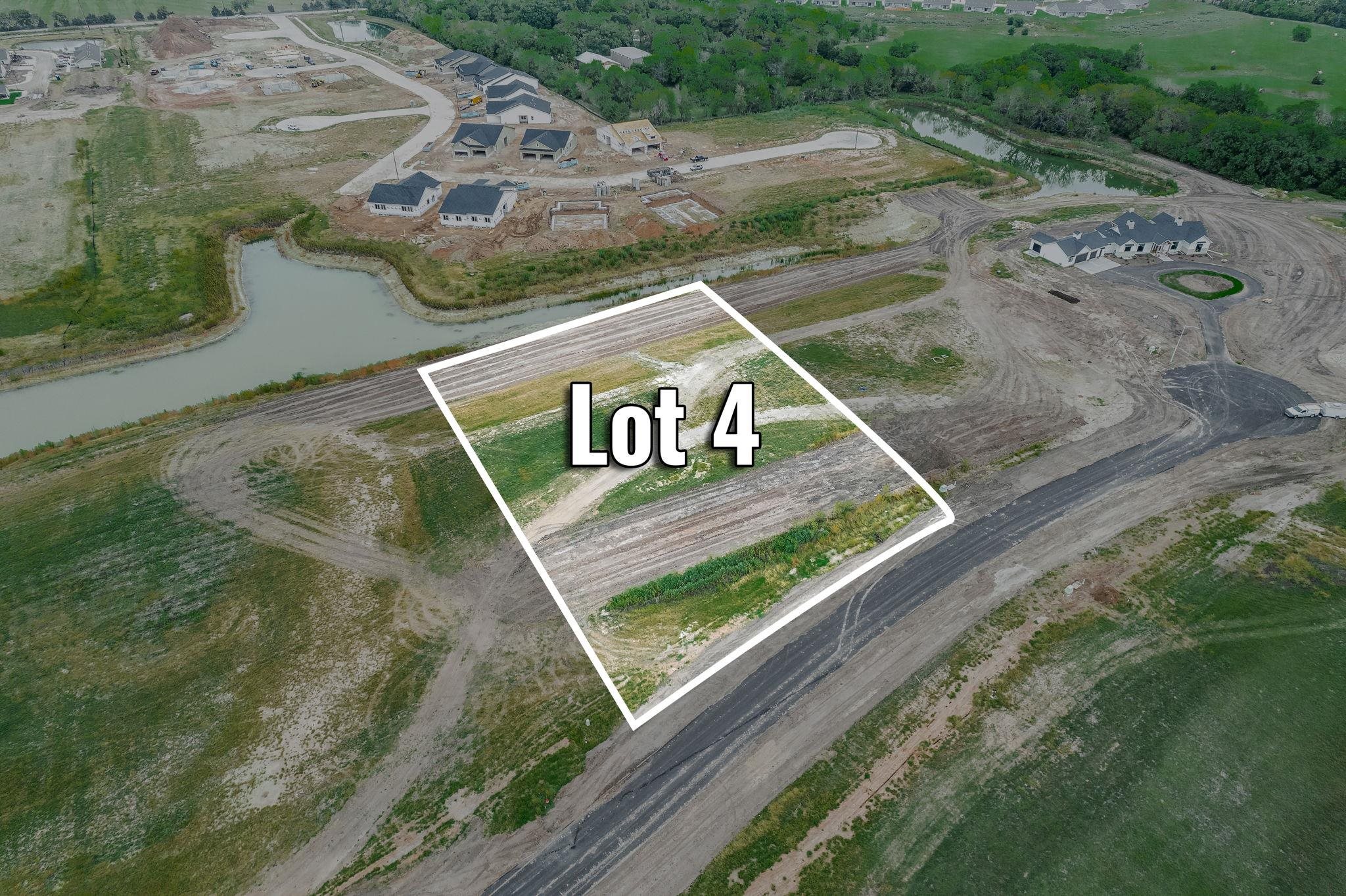 Photo of 5120 Prairie Ct N in Bel Aire, KS