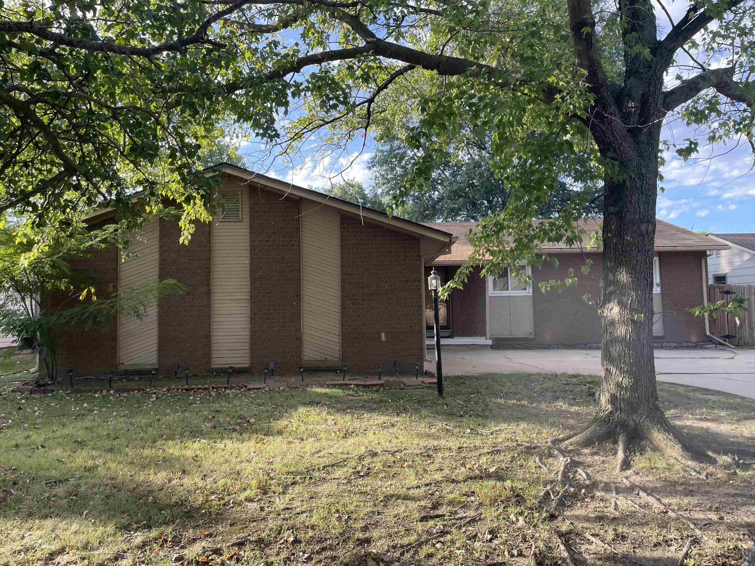 Photo of 8205 E Grail St in Wichita, KS