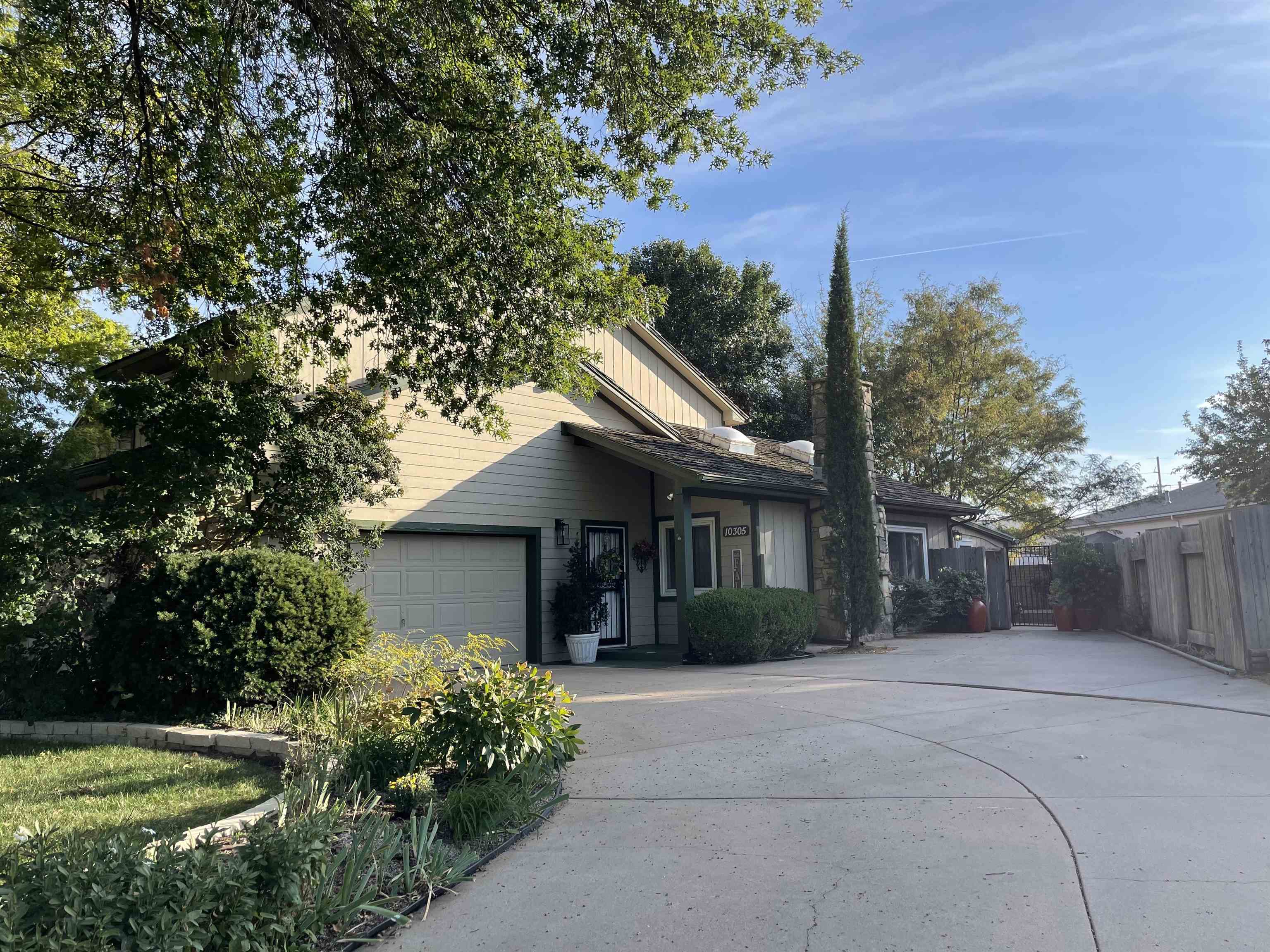Photo of 10305 W Alamo St in Wichita, KS