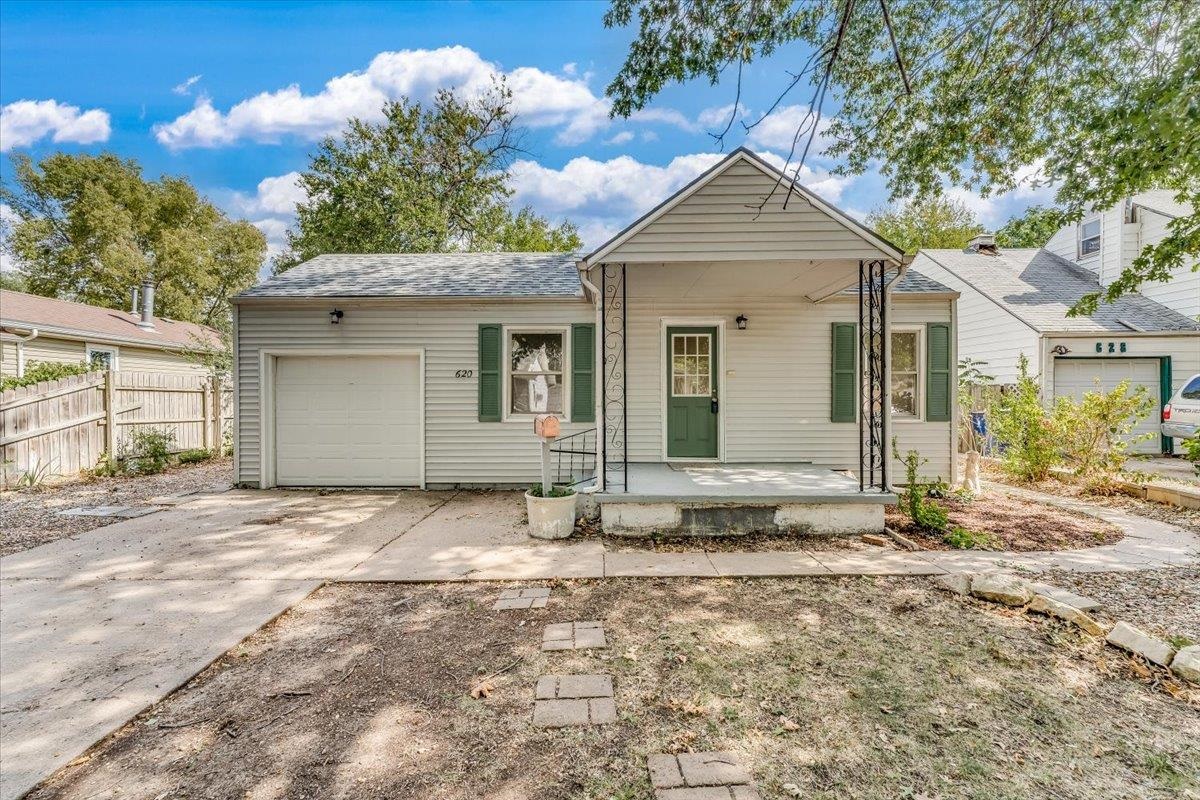 Photo of 620 S Green St in Wichita, KS