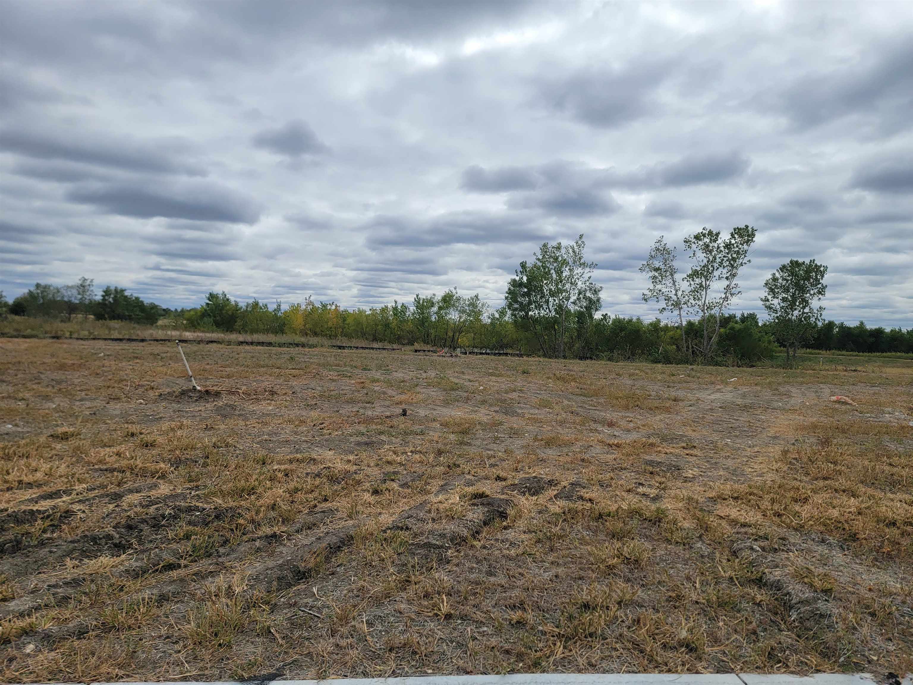 Photo of Lot 19 Block D in Bel Aire, KS
