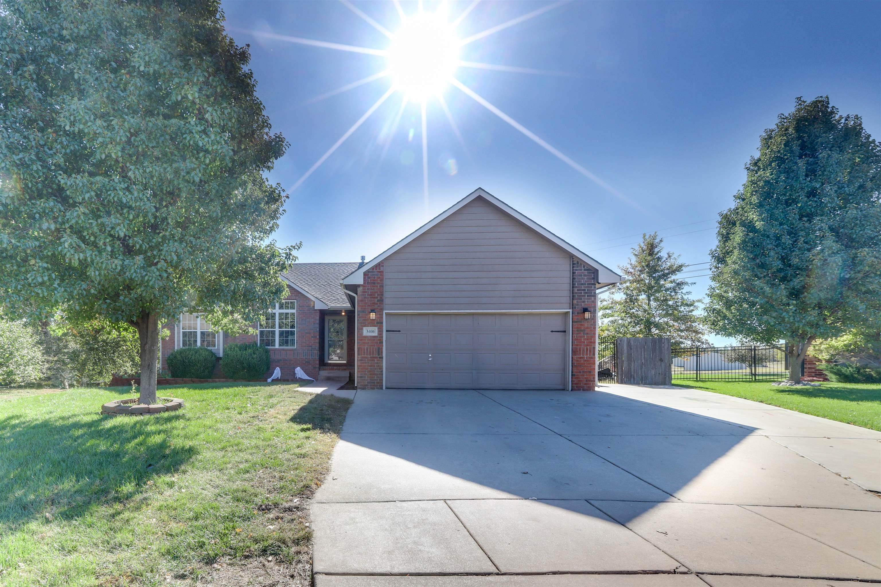 Photo of 3406 N Valerie Cir in Wichita, KS