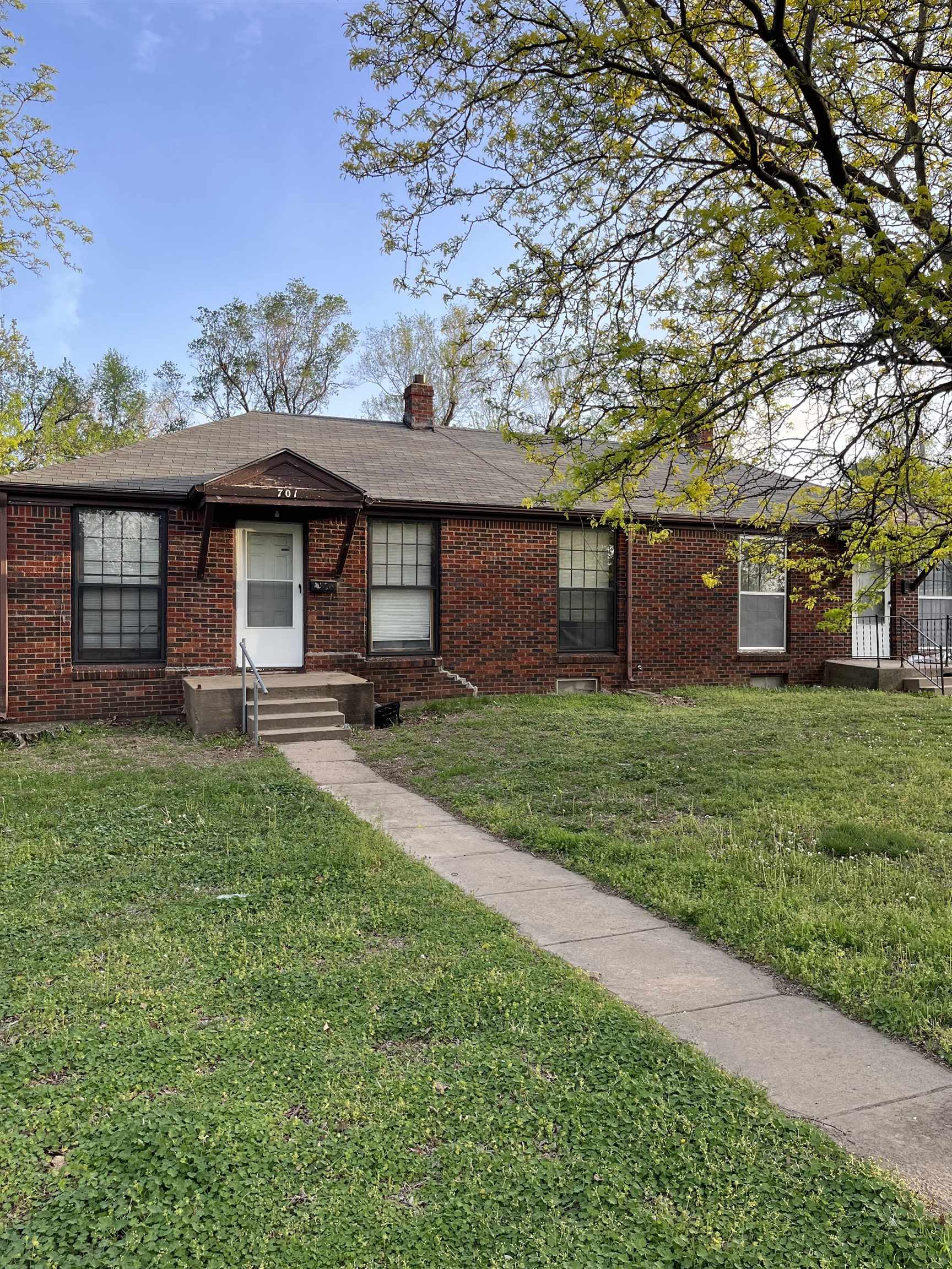 Photo of 701 S Ellis St 703 S Ellis in Wichita, KS