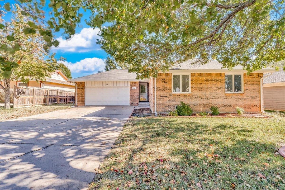 Photo of 4132 N Danbury in Bel Aire, KS
