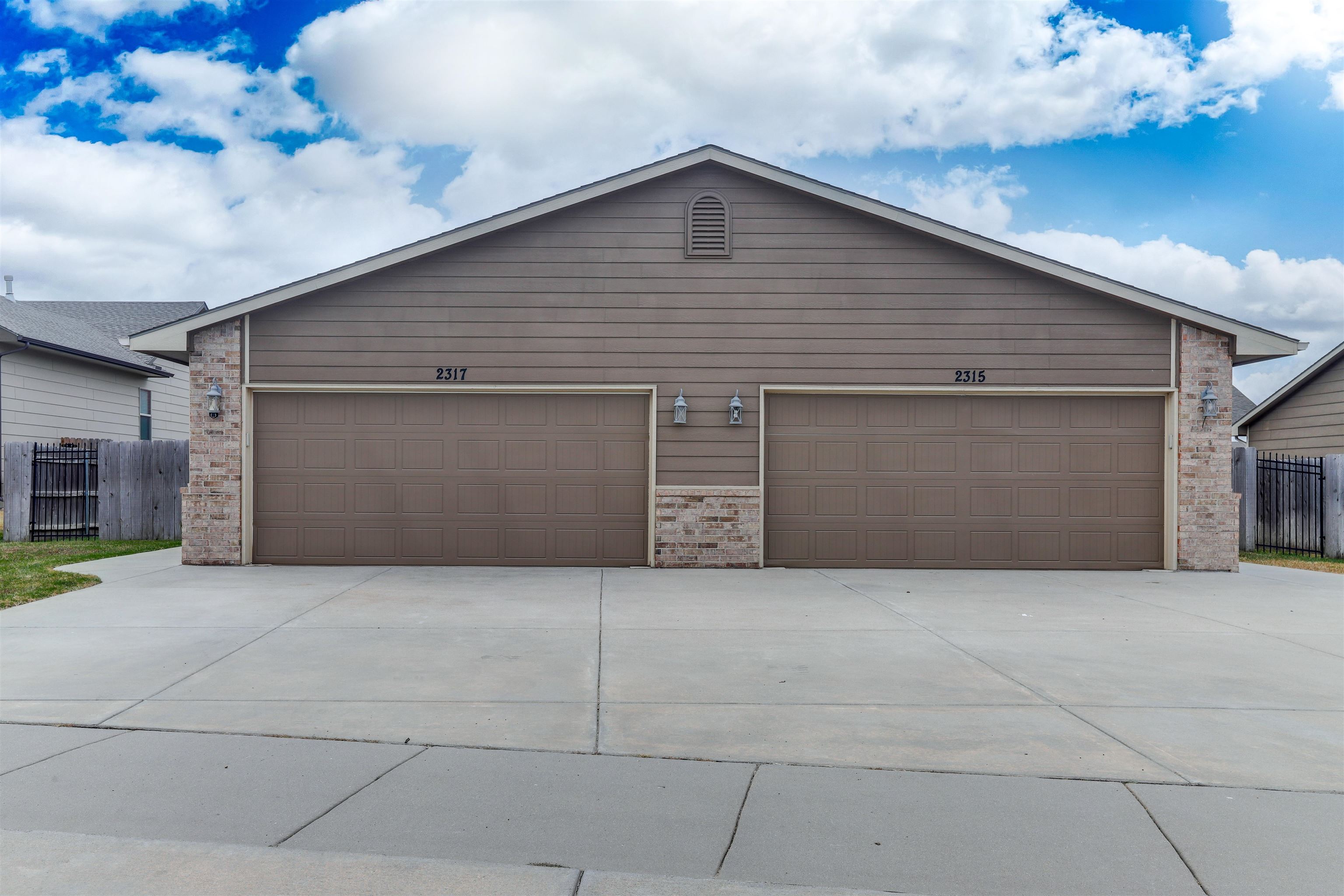 Photo of 2317 E Quivira in Kechi, KS