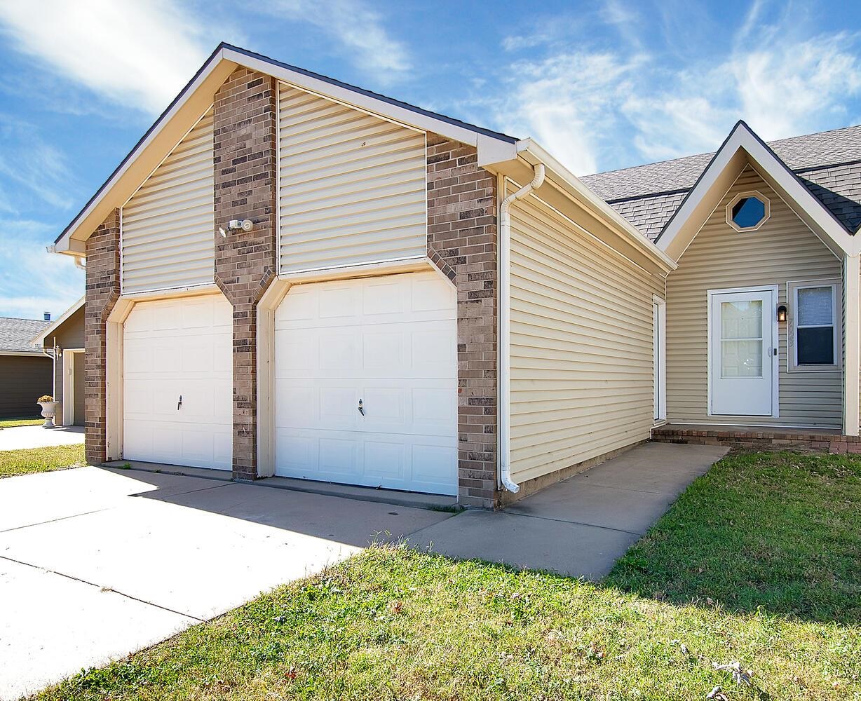Photo of 7023 W Sheriac Cir in Wichita, KS