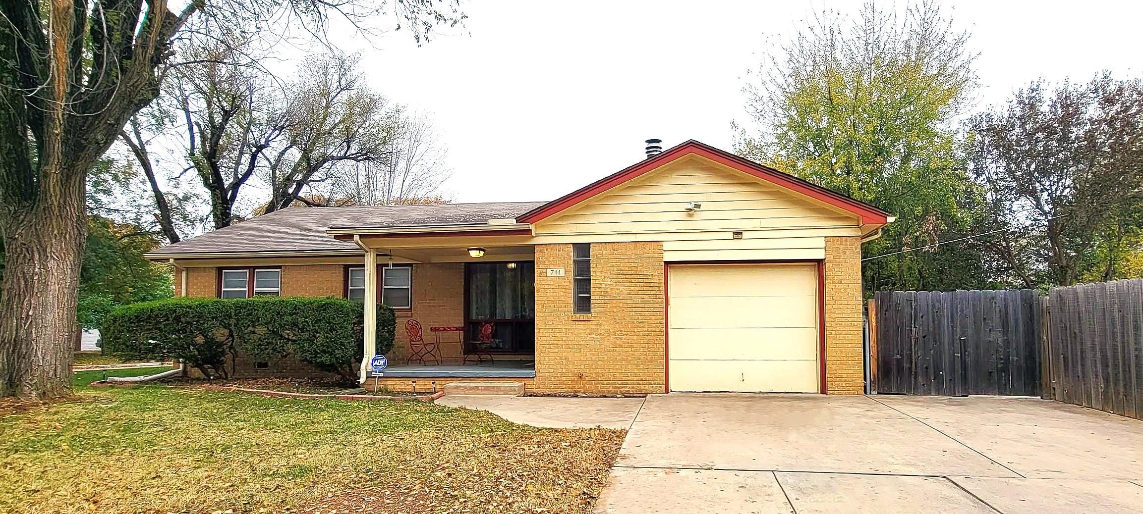 Photo of 711 S Longfellow St in Wichita, KS