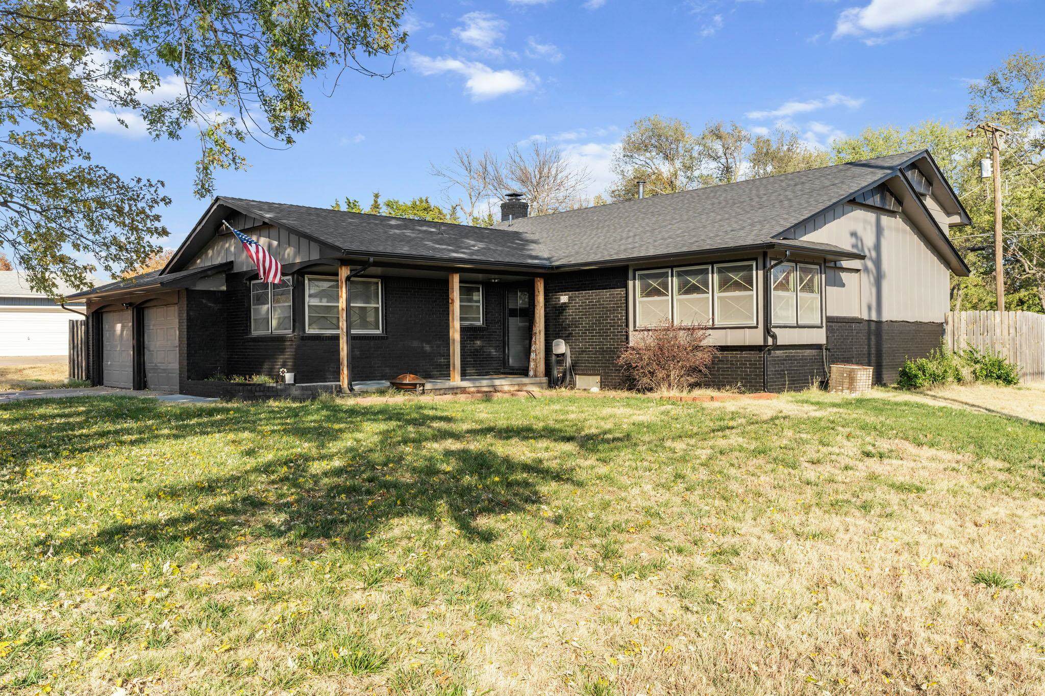 Photo of 600 N Marguerite Pky in Derby, KS