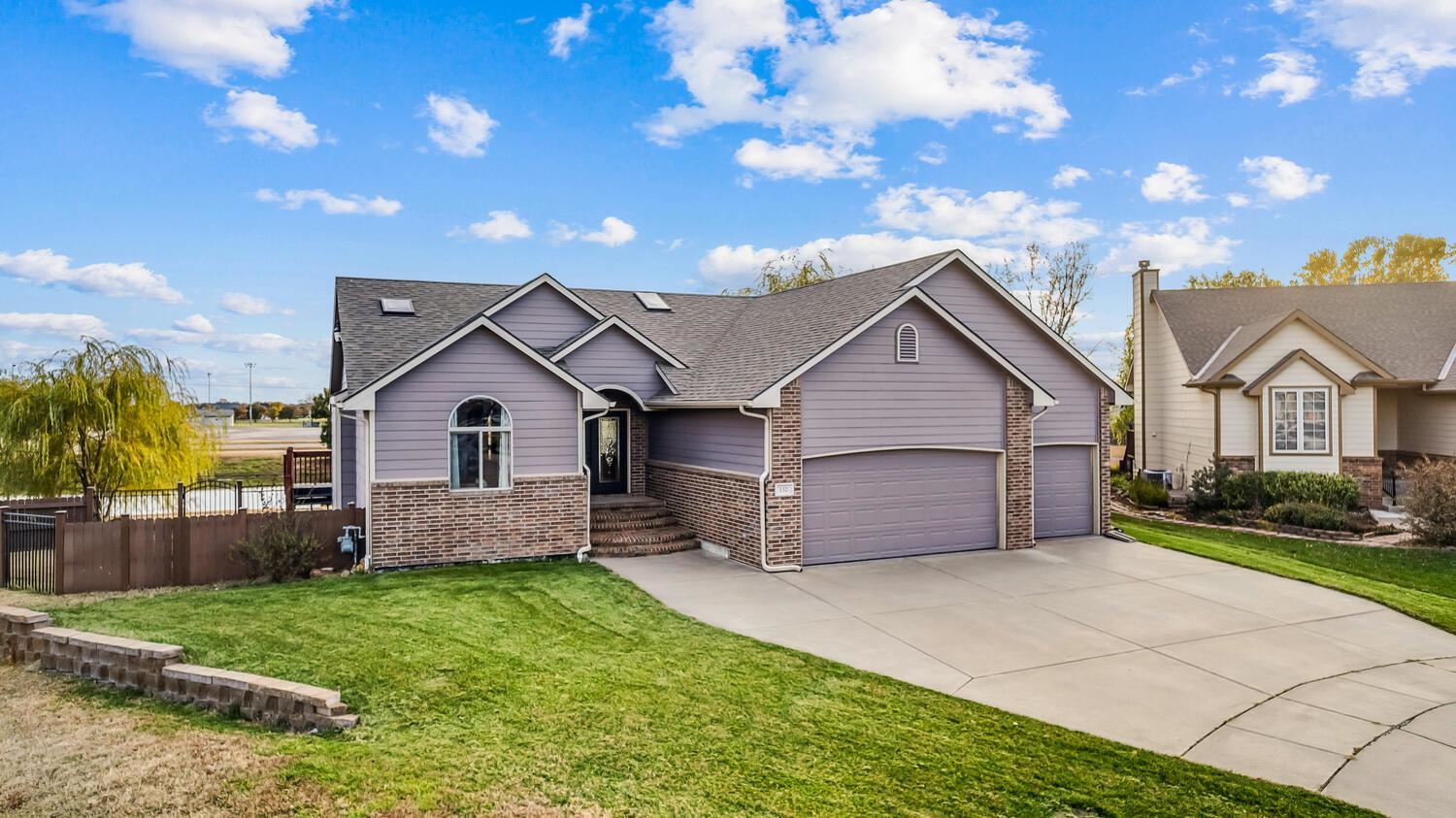 Photo of 132 Longhorn Ct in Clearwater, KS