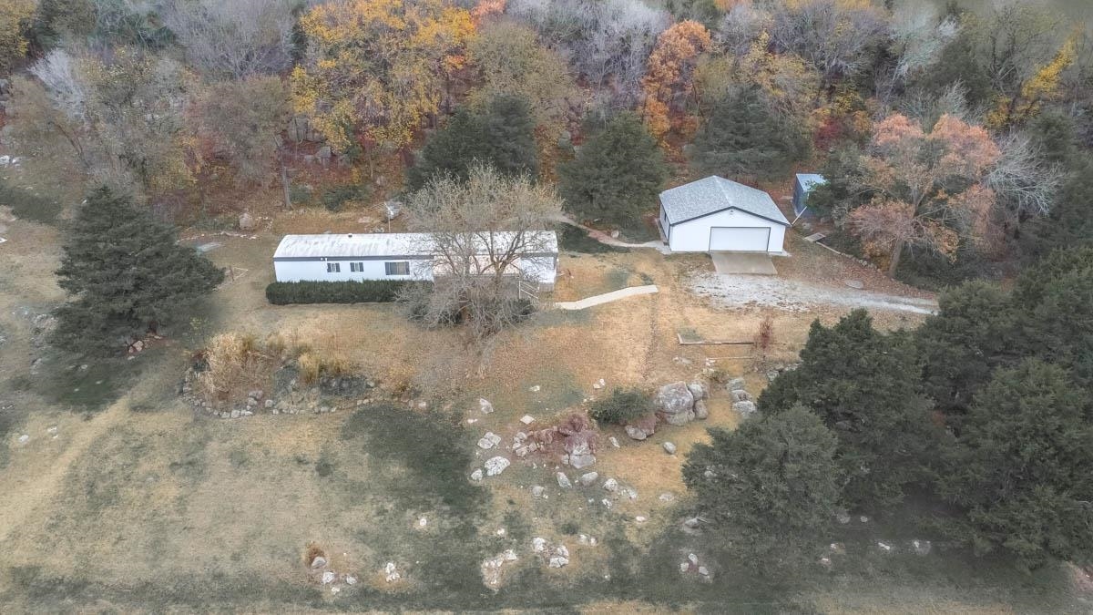 Photo of 10643 286th Rd in Arkansas City, KS
