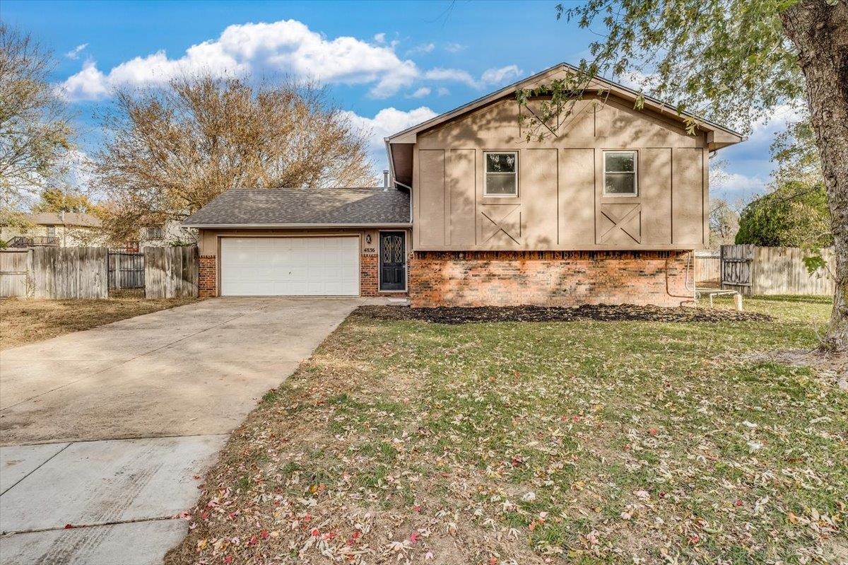 Photo of 4836 S Fern Cir in Wichita, KS