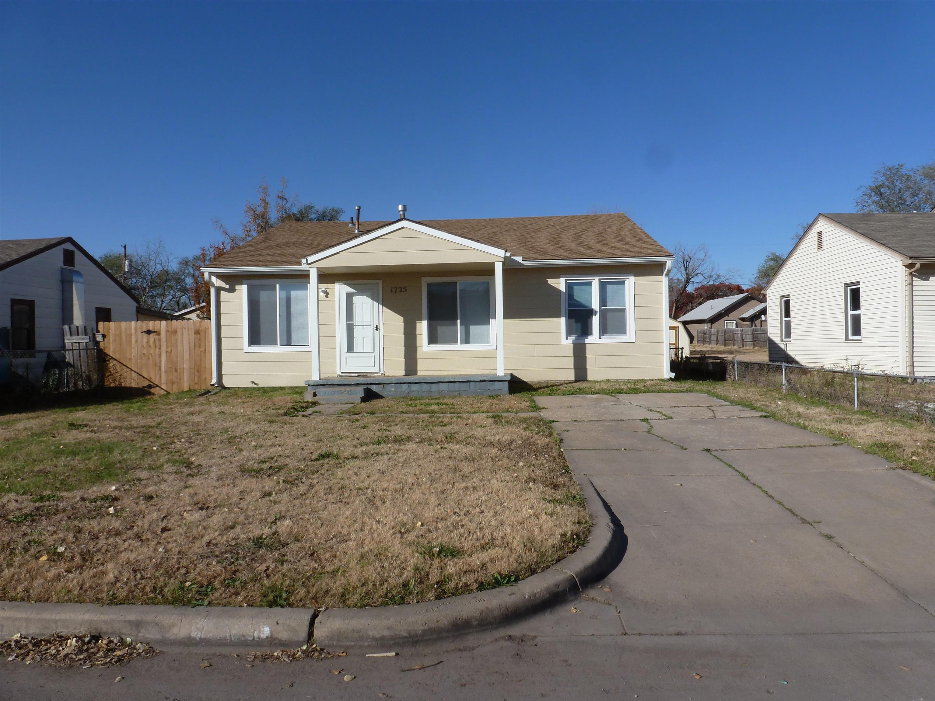 Photo of 1725 S Saint Clair in Wichita, KS
