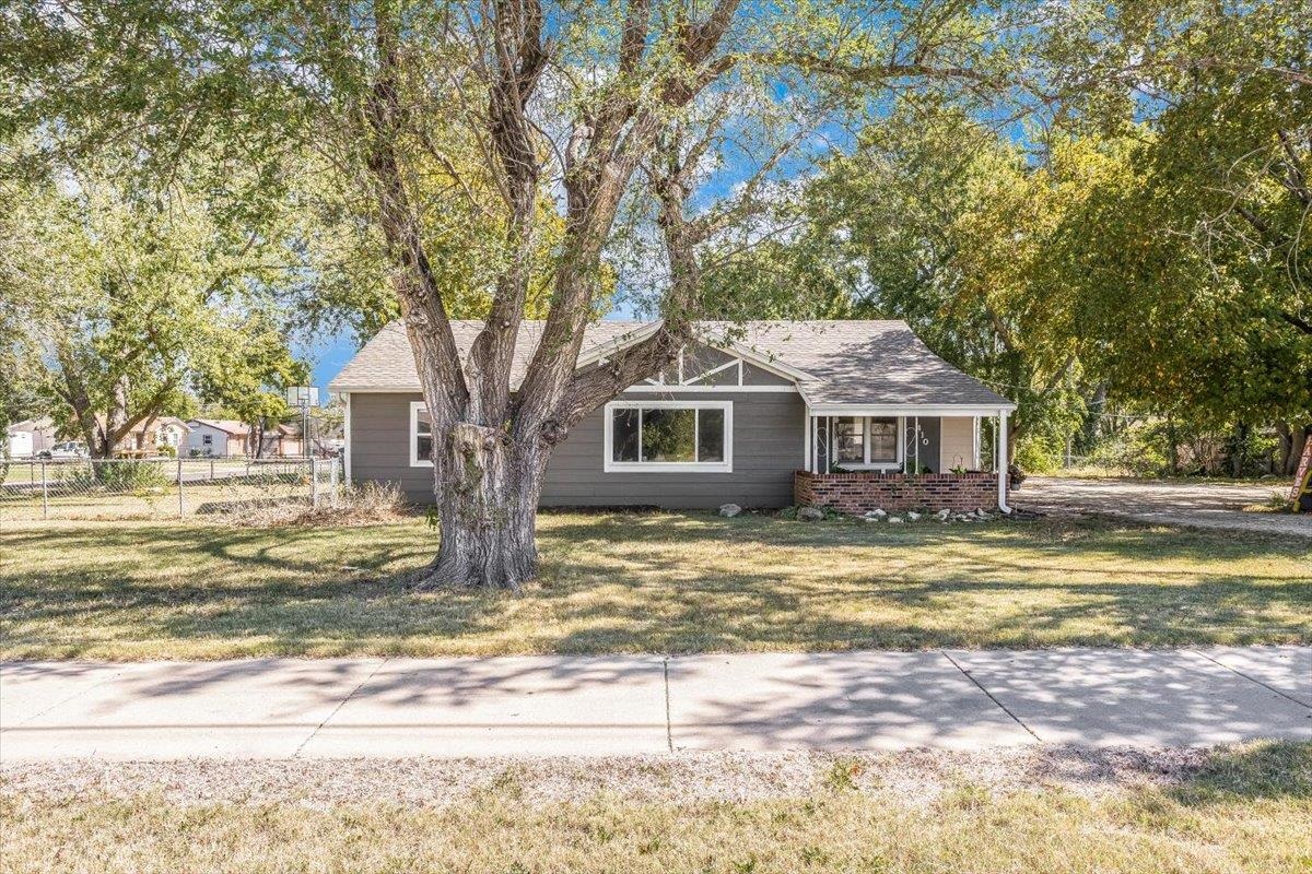 Photo of 1410 N Rose Hill Rd in Rose Hill, KS