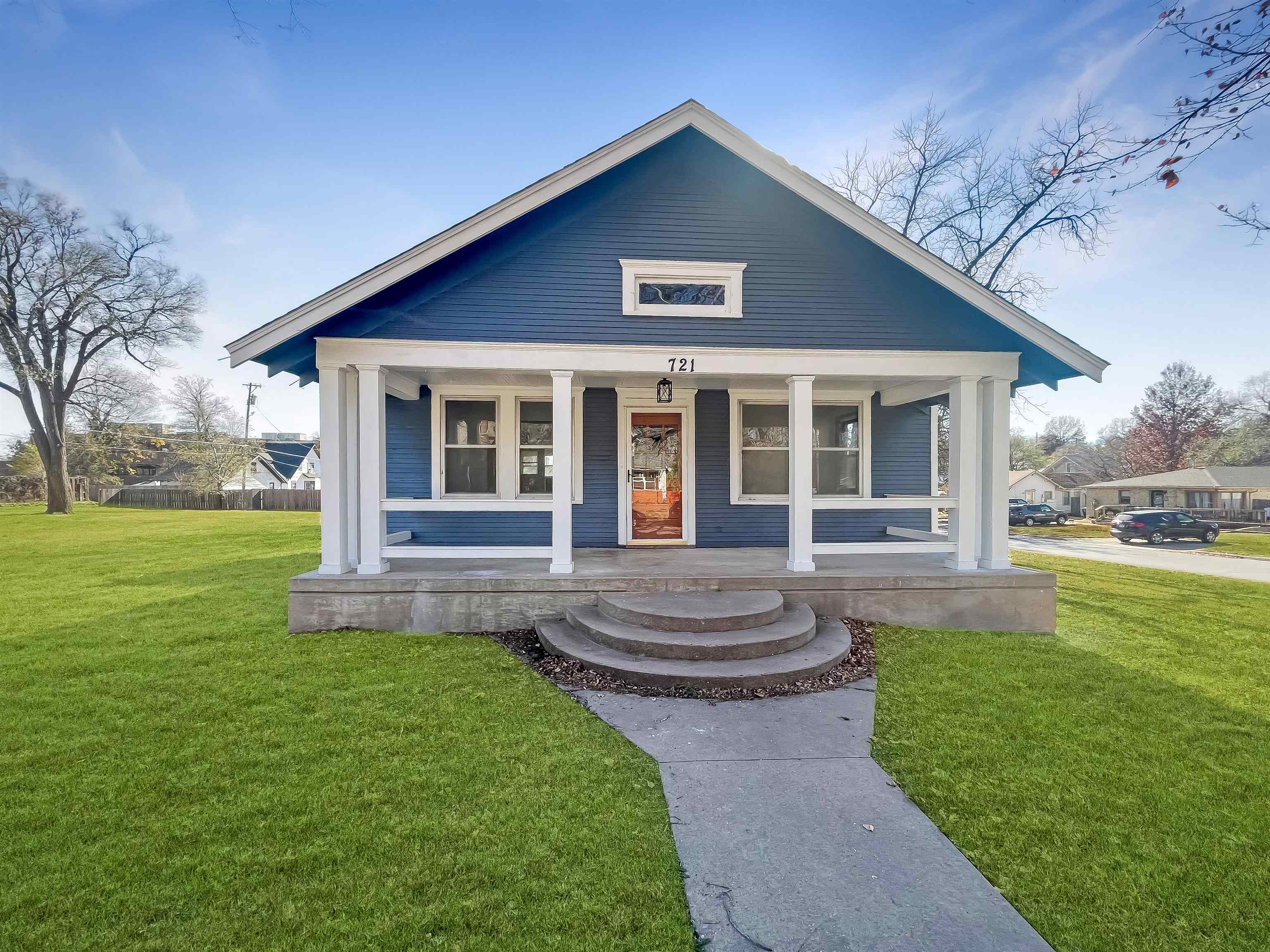 Photo of 721 W 2nd Ave in El Dorado, KS