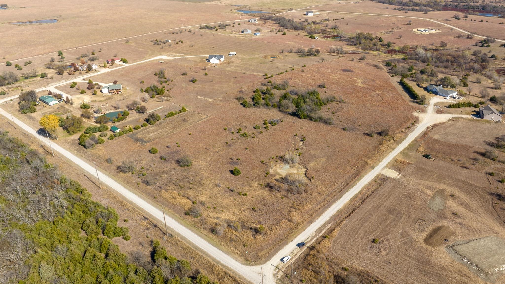 Photo of Tbd Deer Trl in Udall, KS