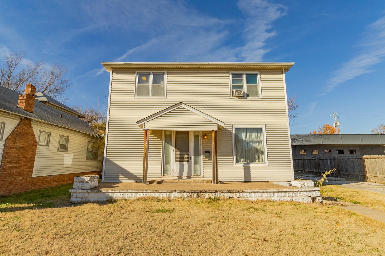 Photo of 1833 S Broadway in Wichita, KS