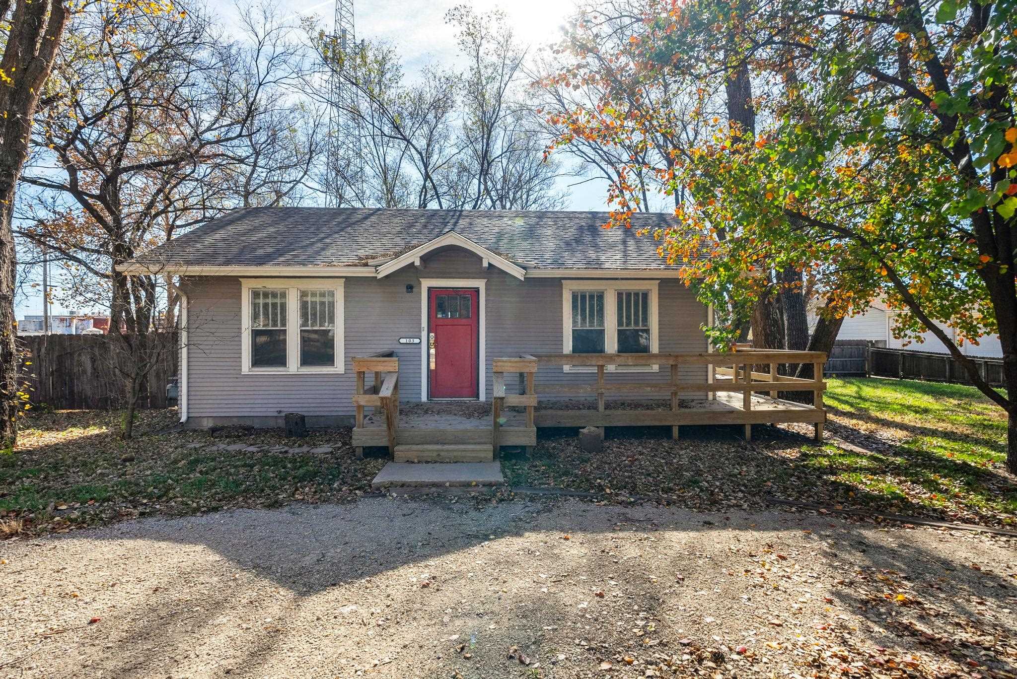 Photo of 103 W 57th St N in Park City, KS