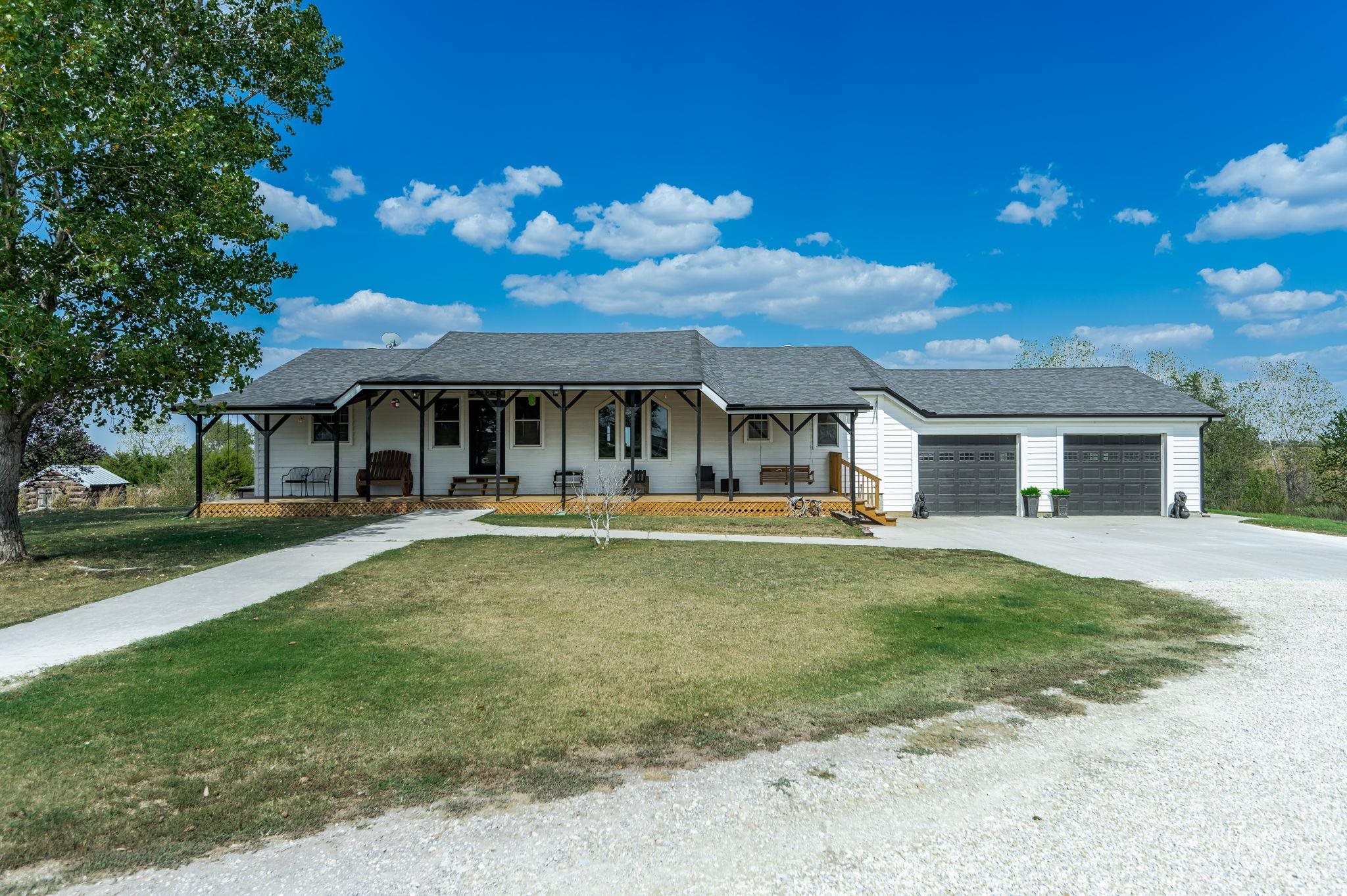 Photo of 300 40th St in El Dorado, KS