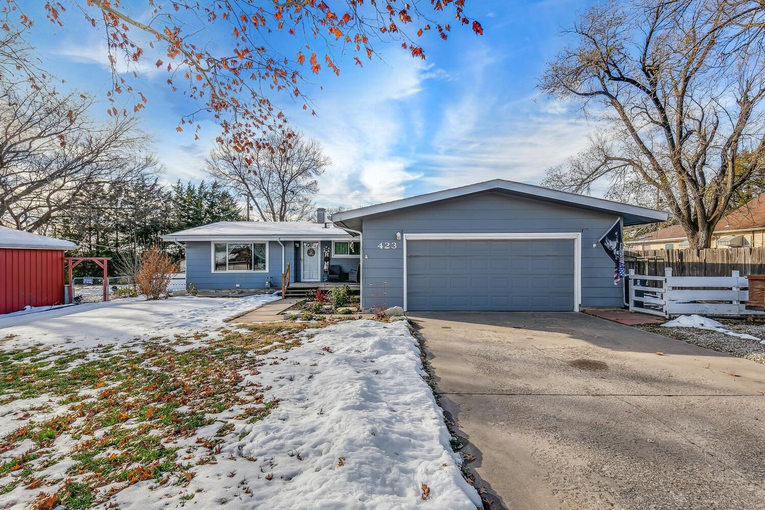 Photo of 423 N Broadview in El Dorado, KS