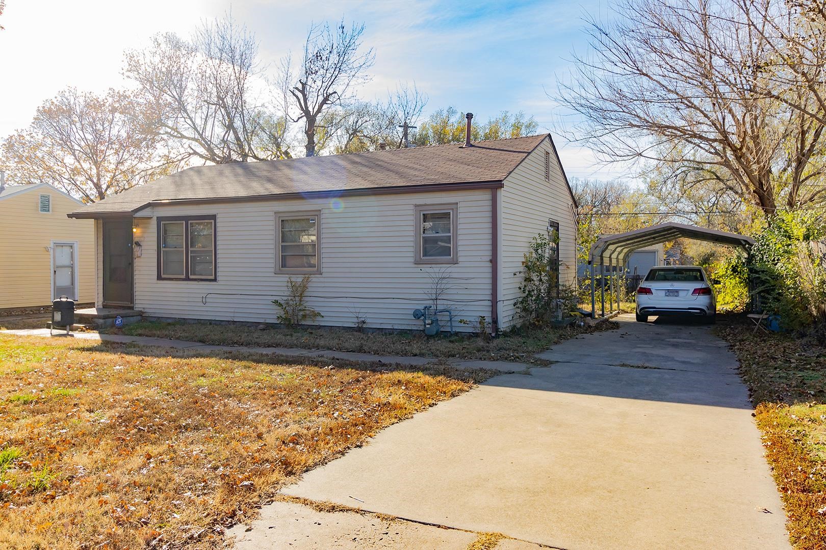 Photo of 2419 N Prince Ave in Wichita, KS