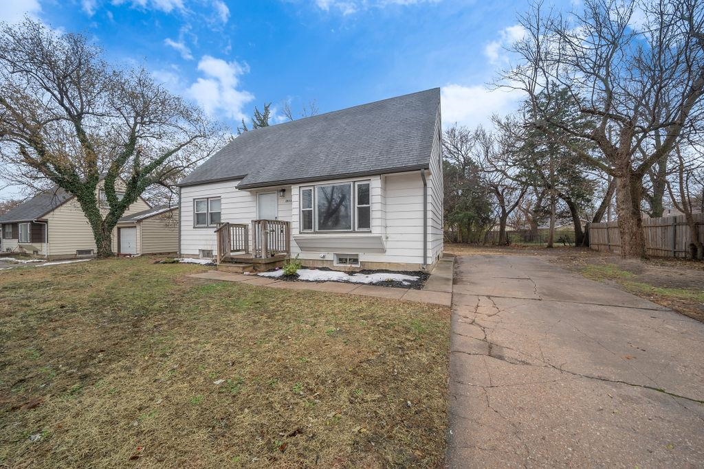 Photo of 2013 E Fairchild St in Park City, KS