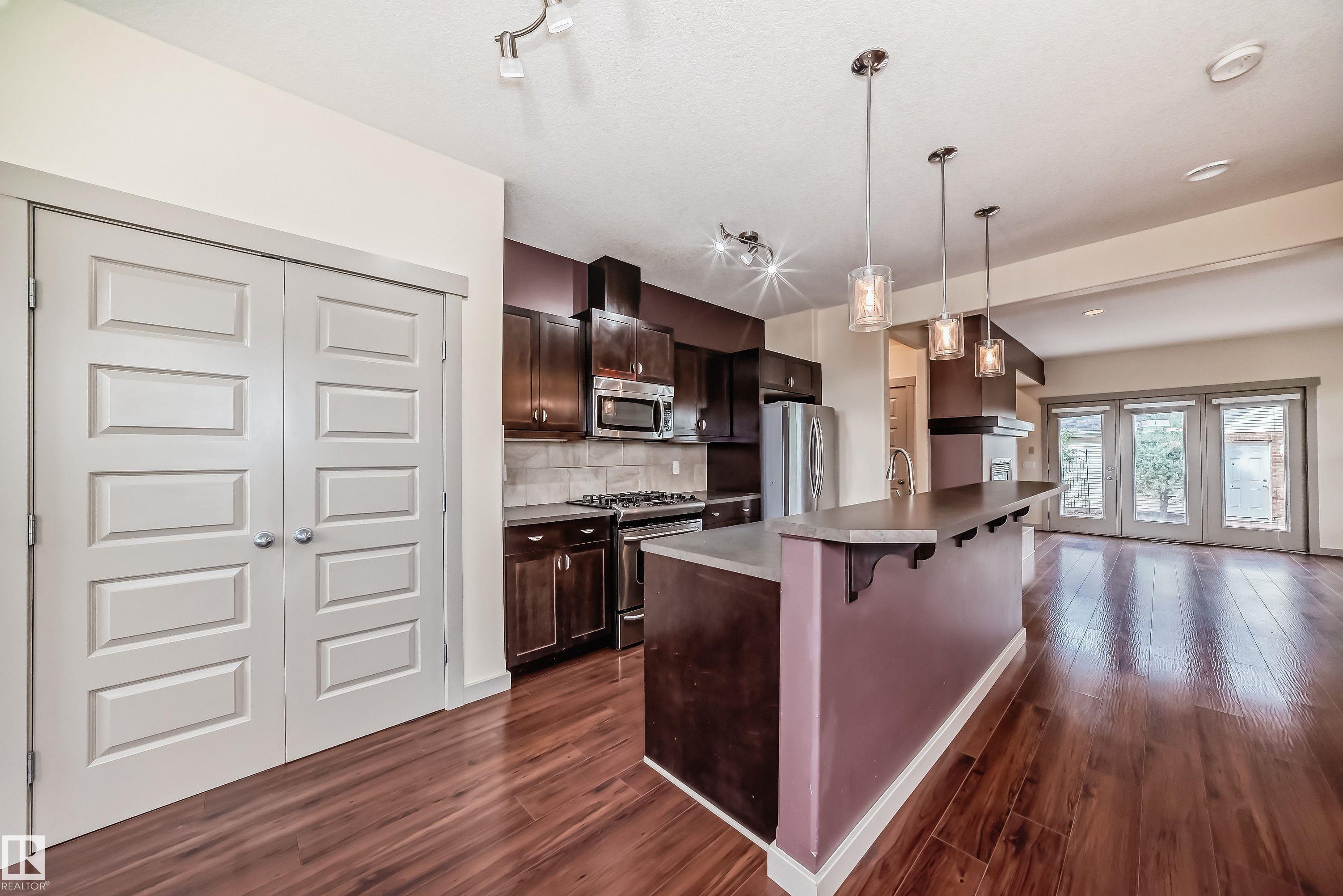 1223 COLONEL STONE Avenue