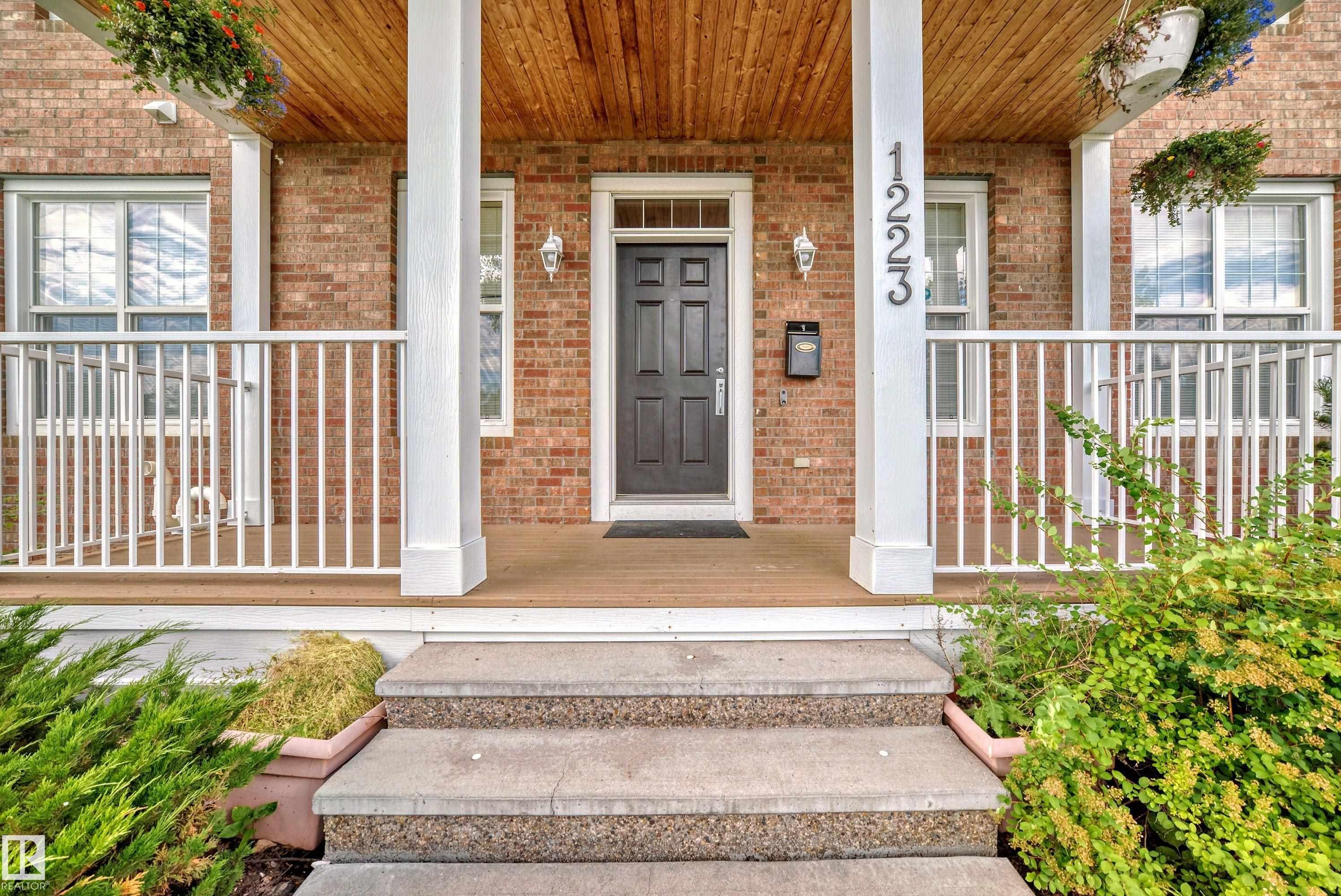 1223 COLONEL STONE Avenue