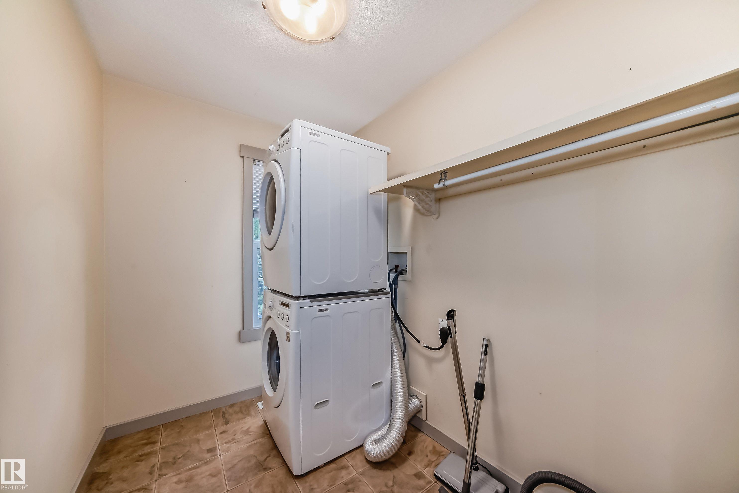 1223 COLONEL STONE Avenue