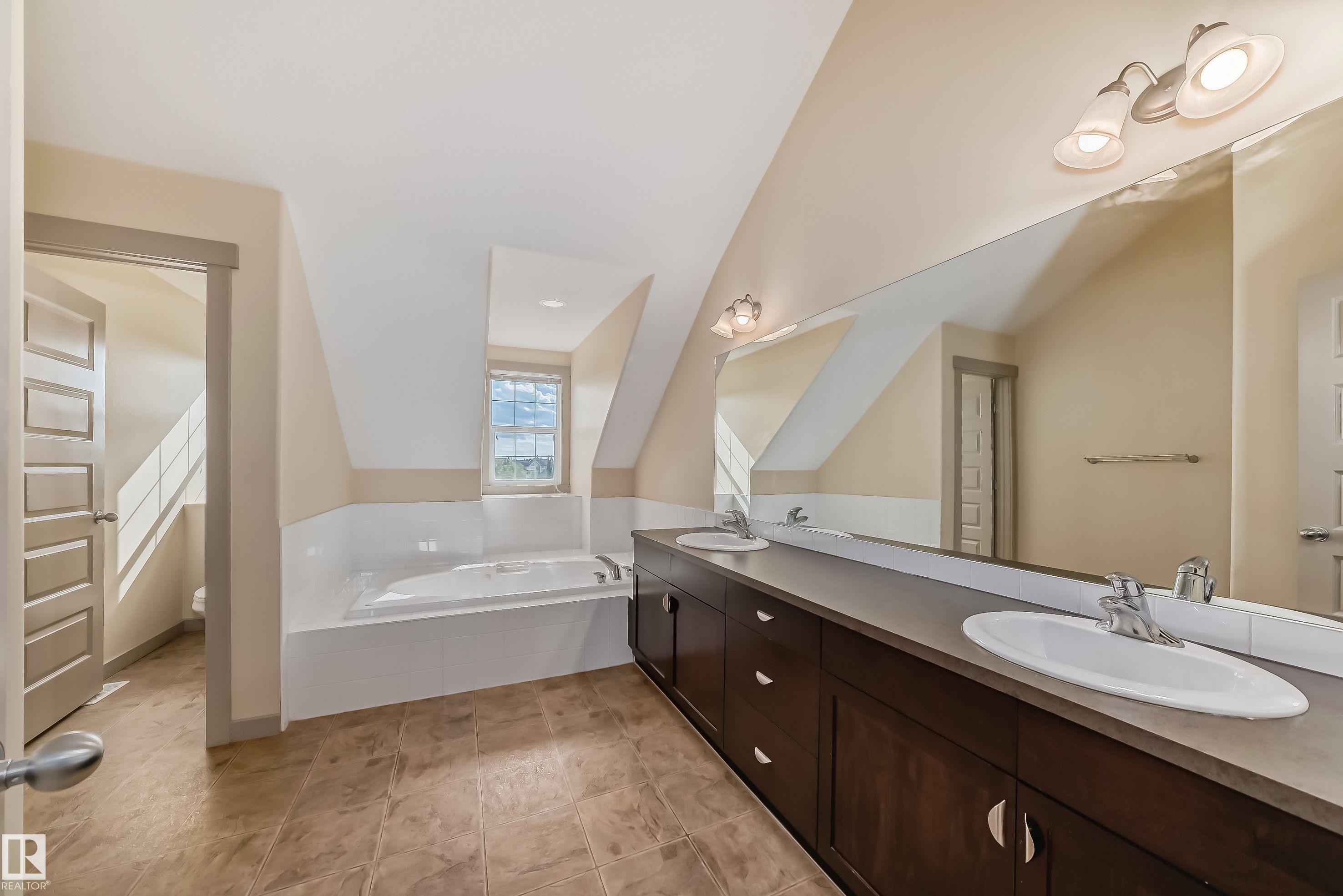 1223 COLONEL STONE Avenue