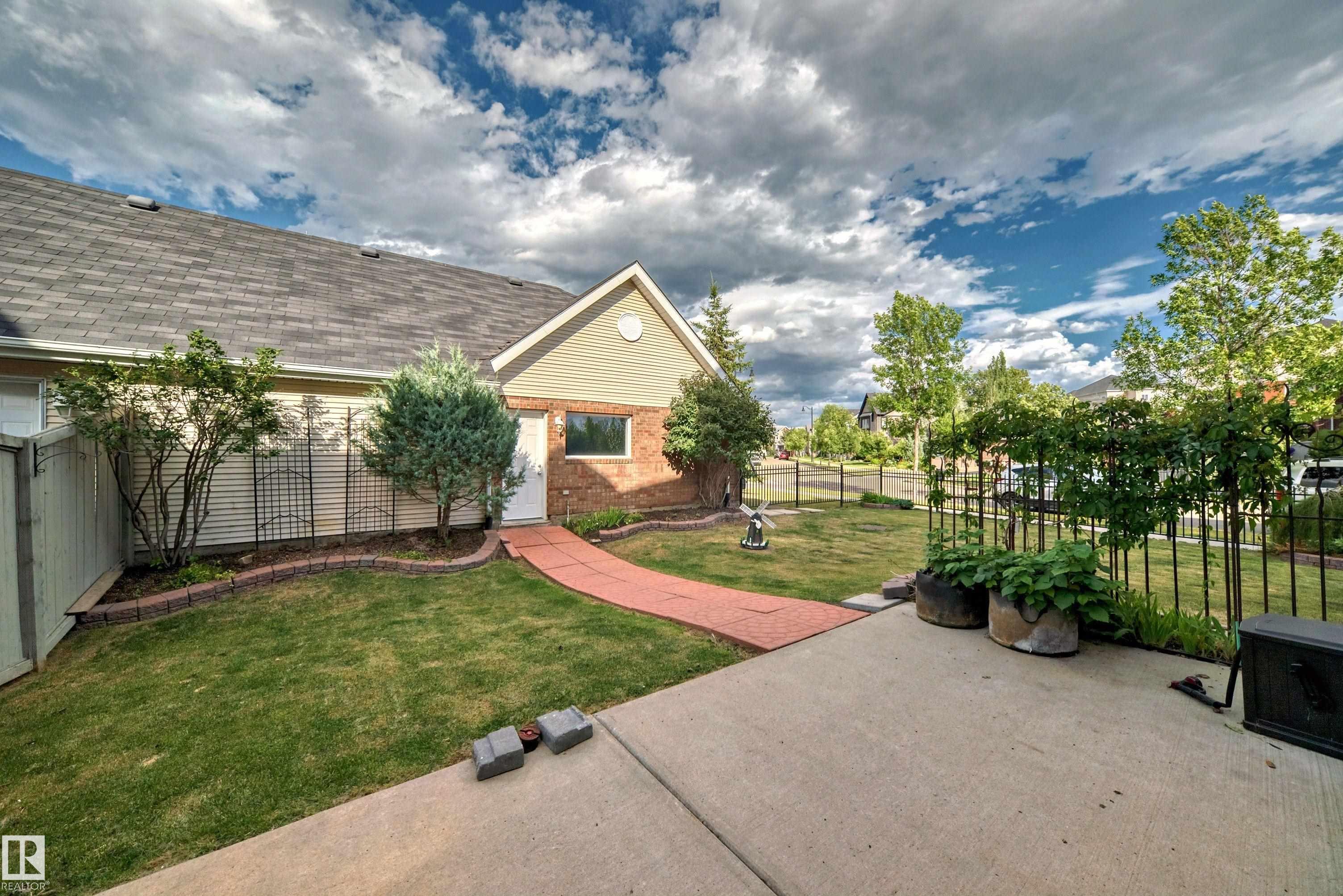 1223 COLONEL STONE Avenue