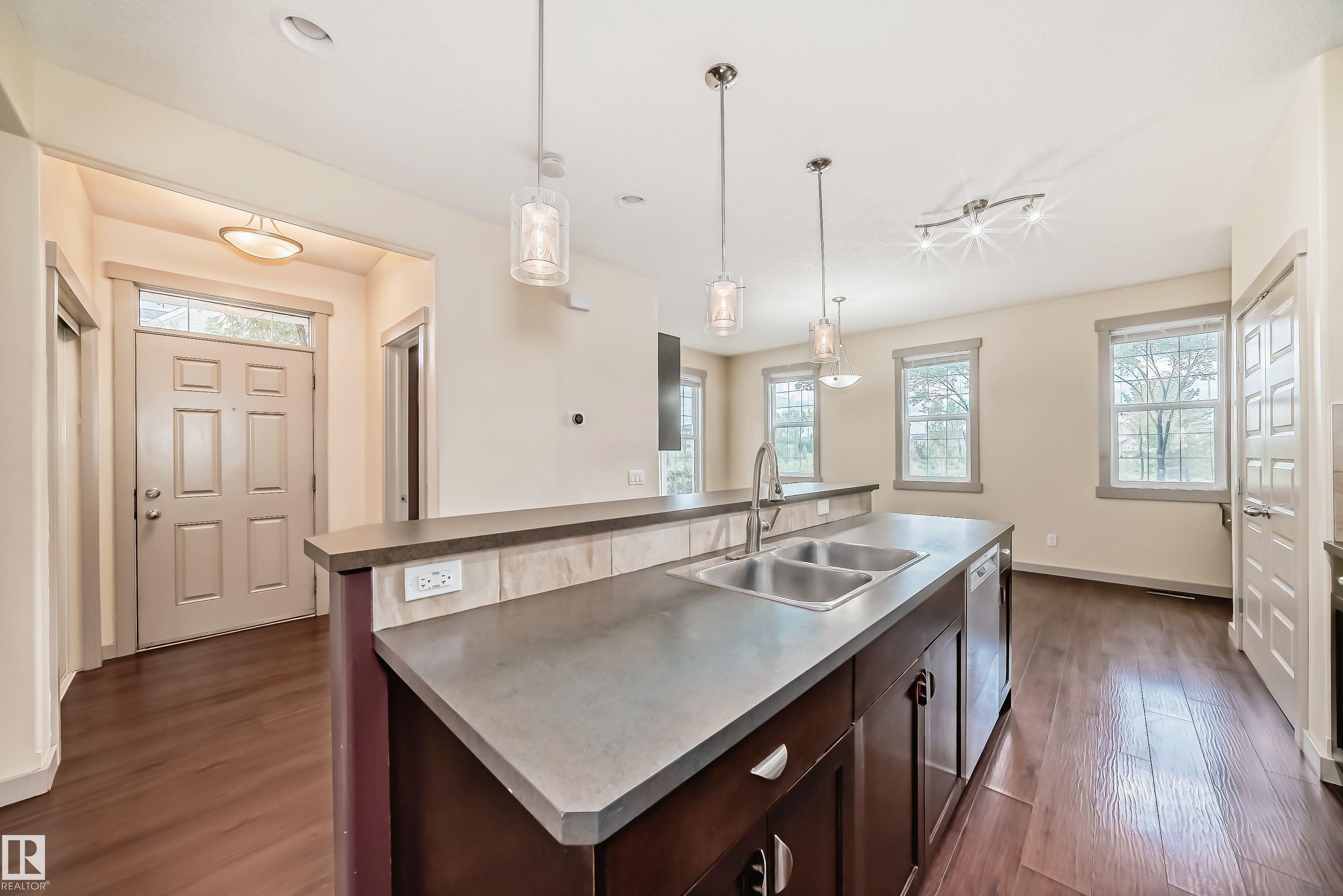 1223 COLONEL STONE Avenue