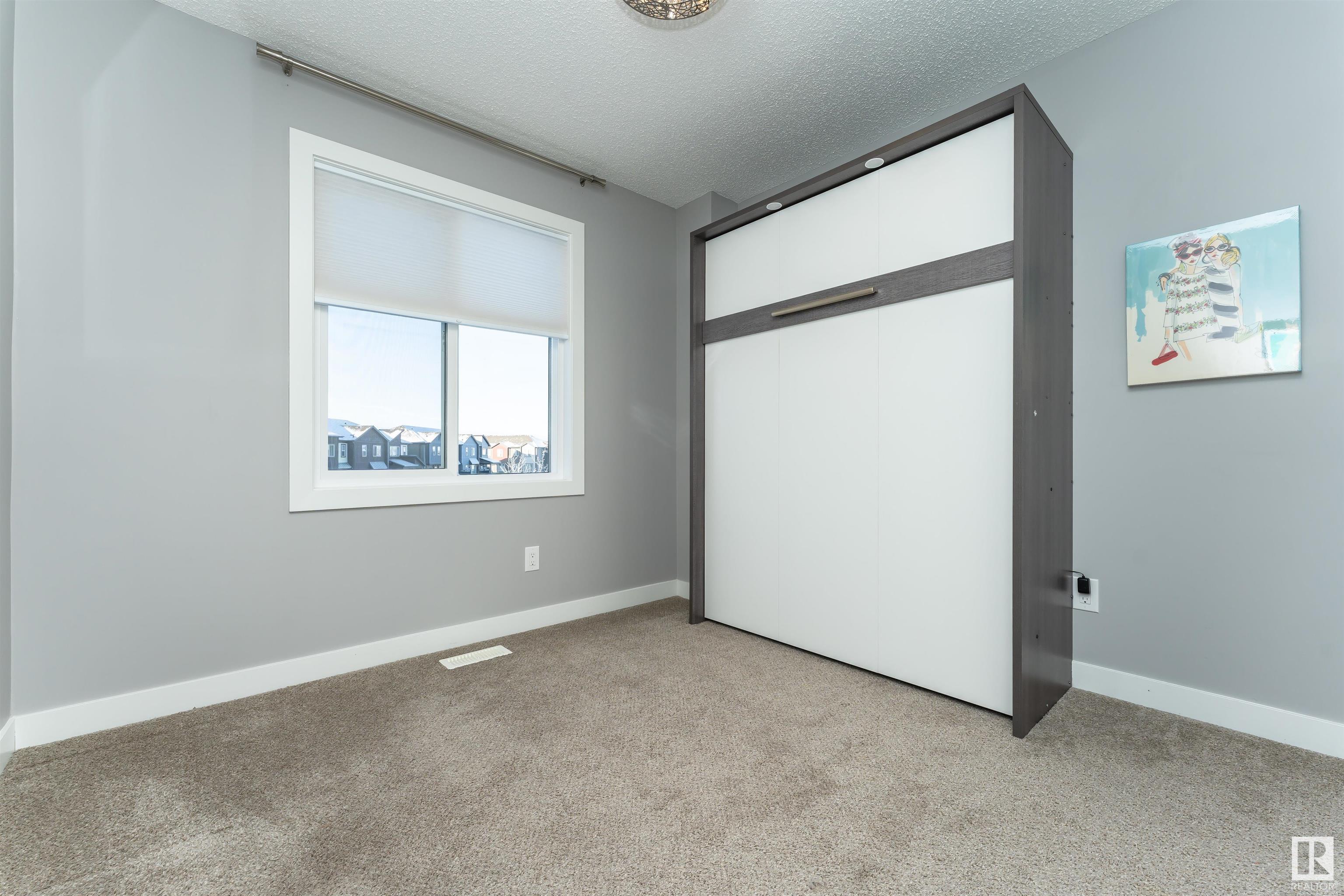 16903 68 Street