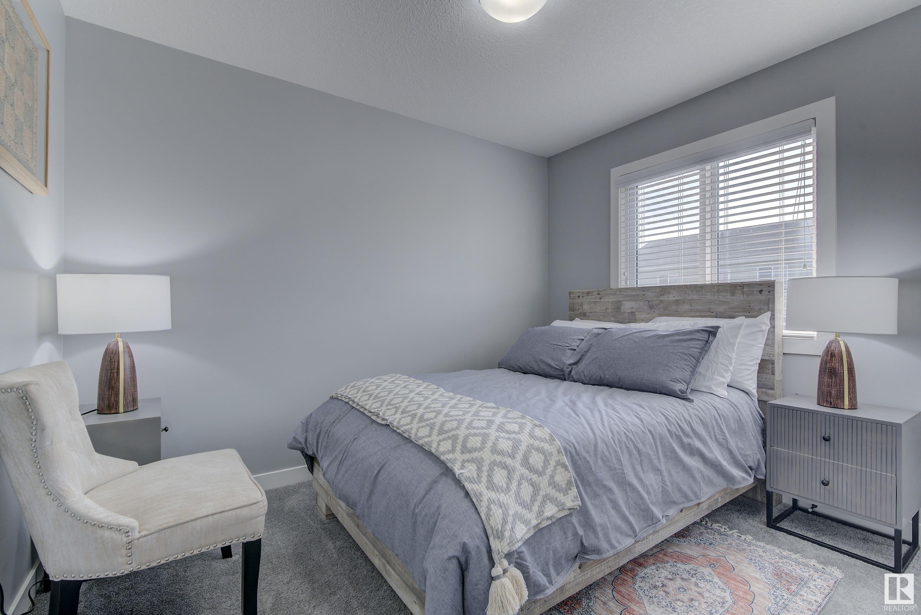 2082 GRAYDON HILL Crescent
