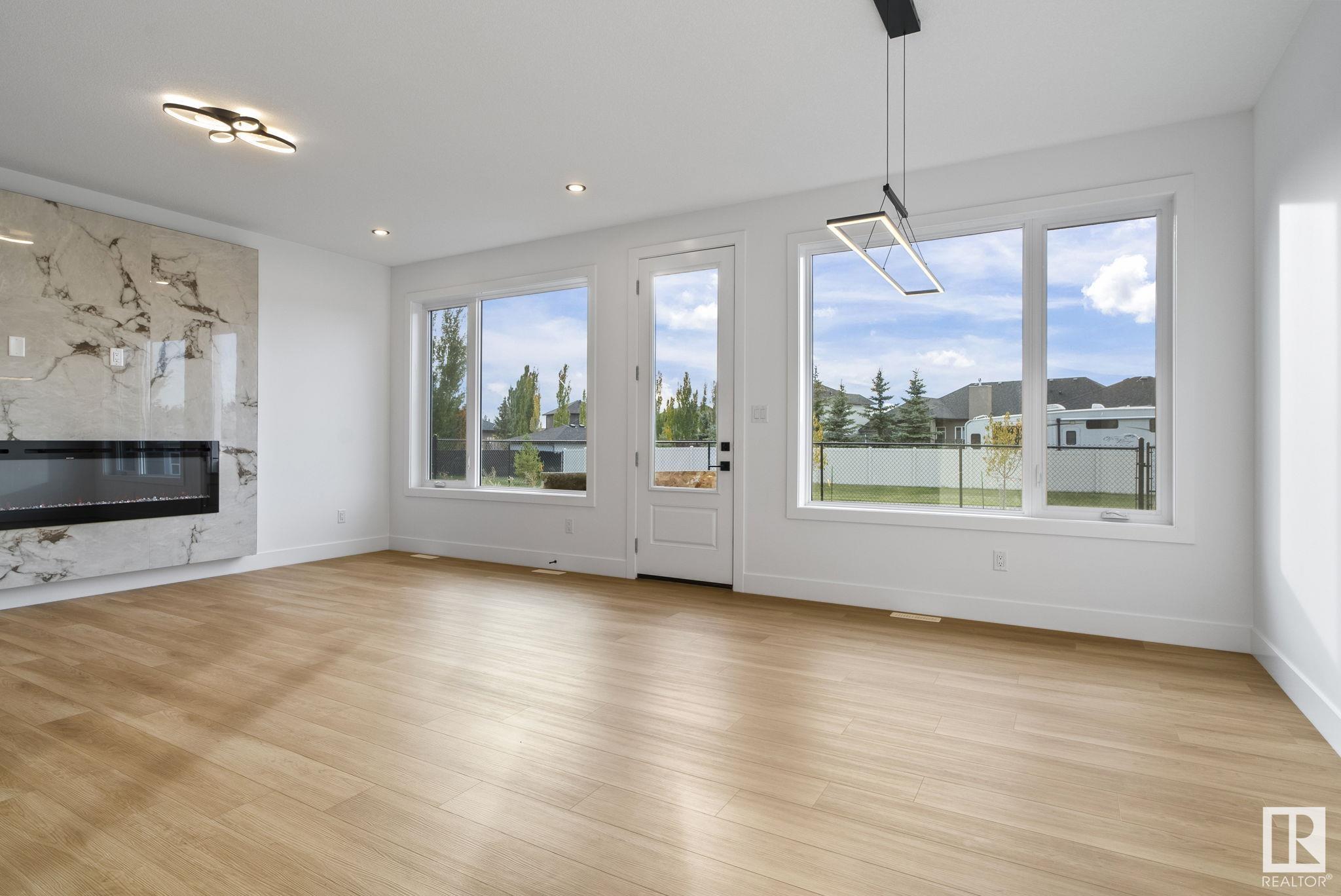 6 Dorais Way