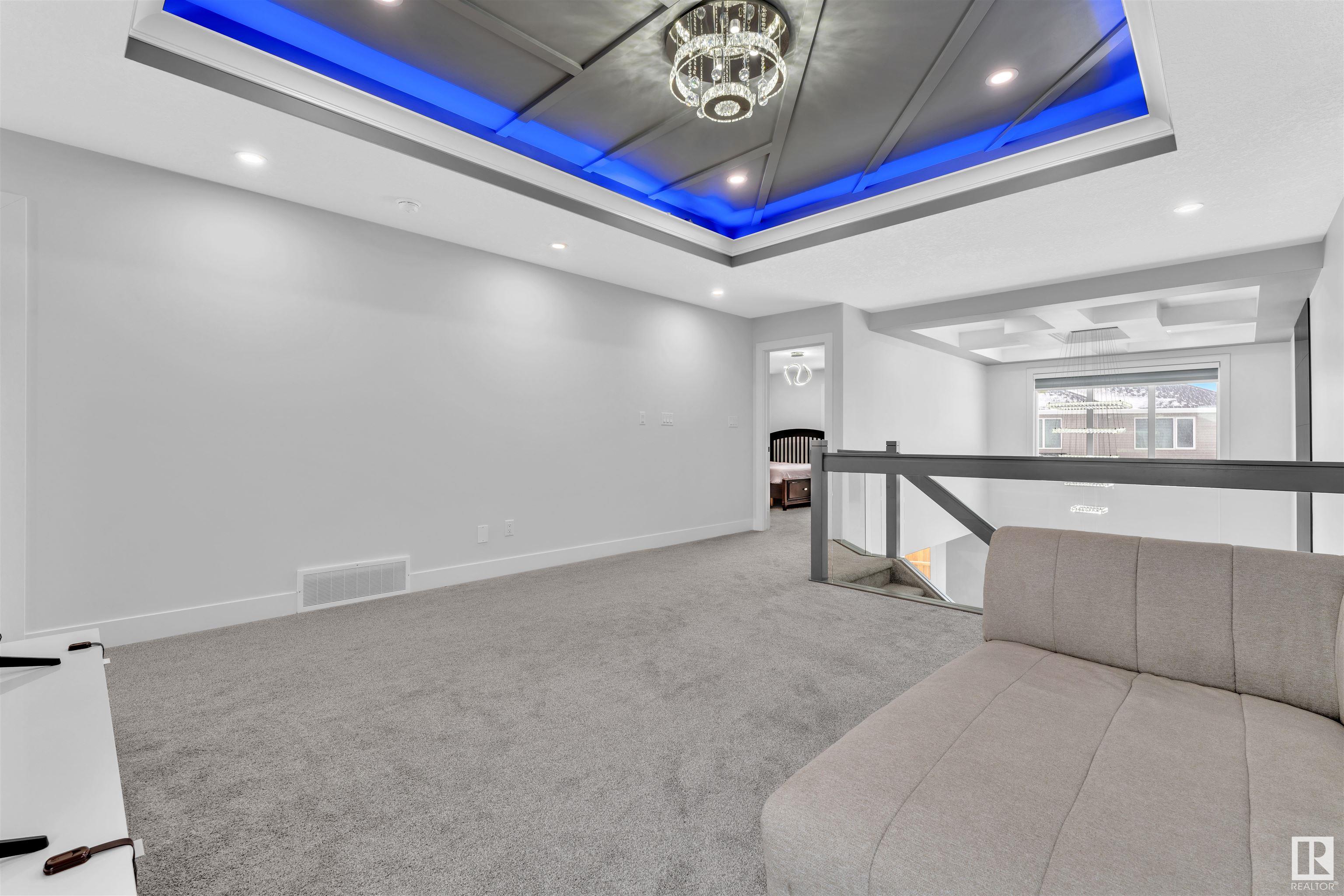 5816 PELTIER Close