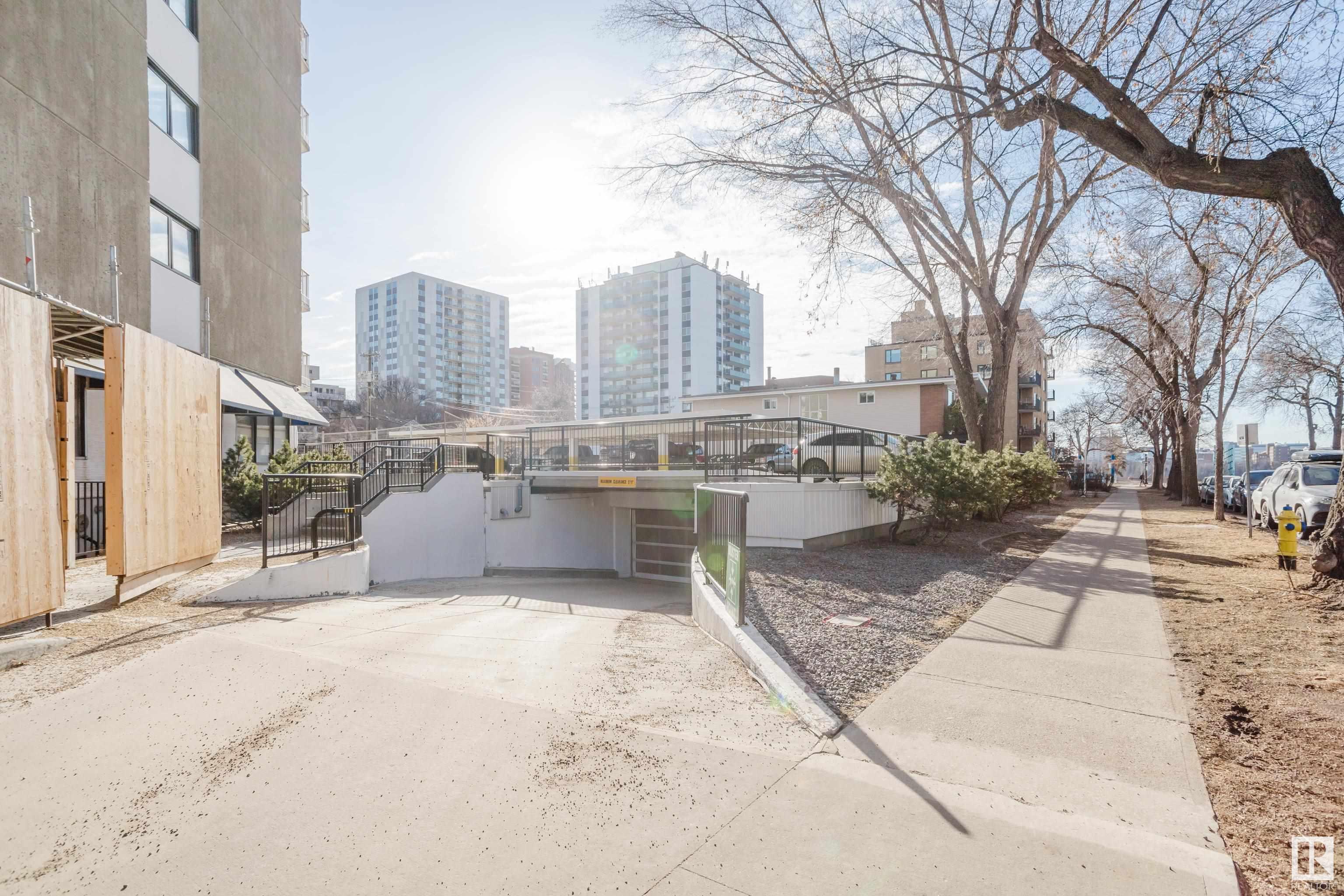 1004 10045 117 Street