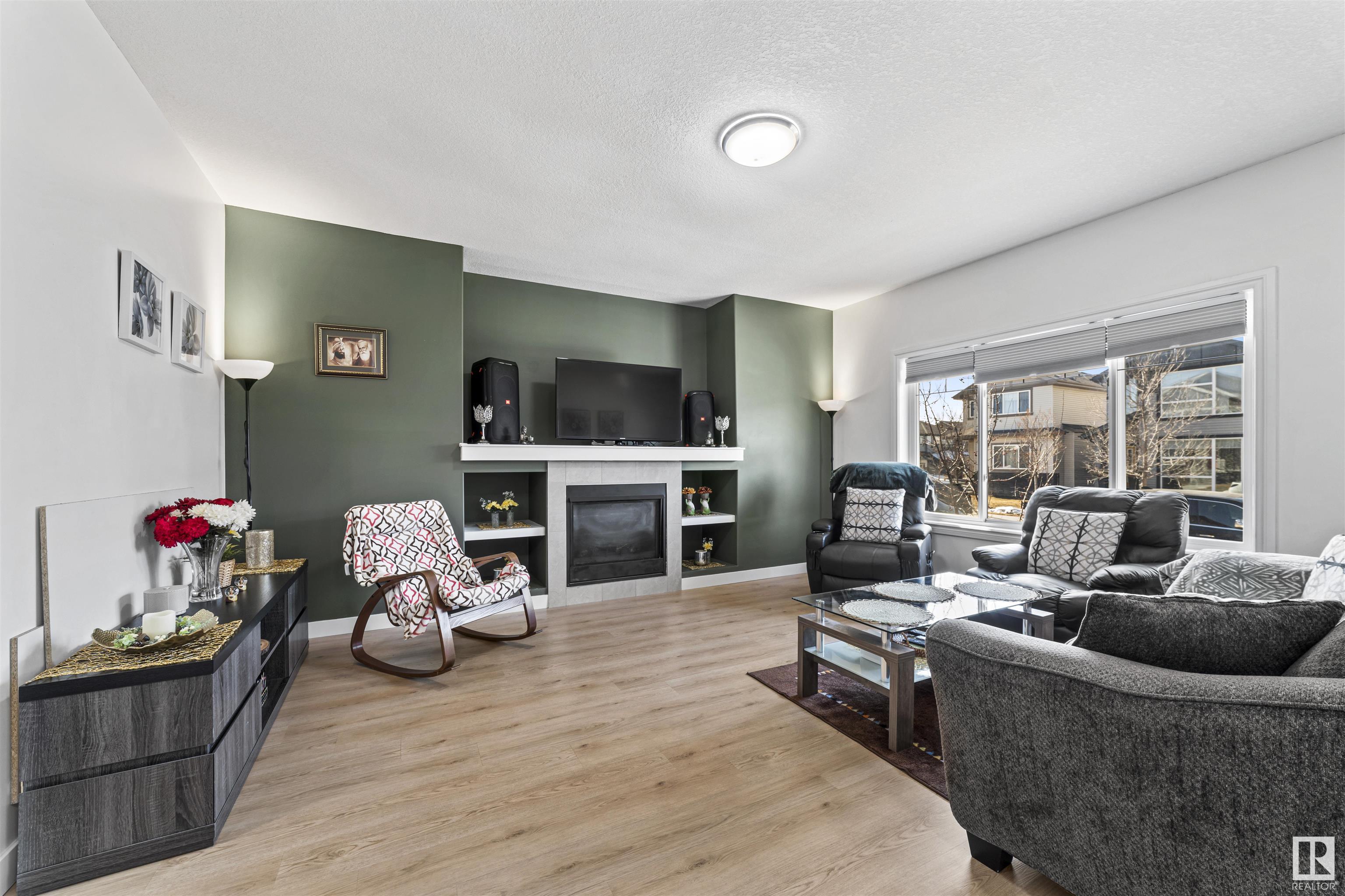 6933 CARDINAL Wynd