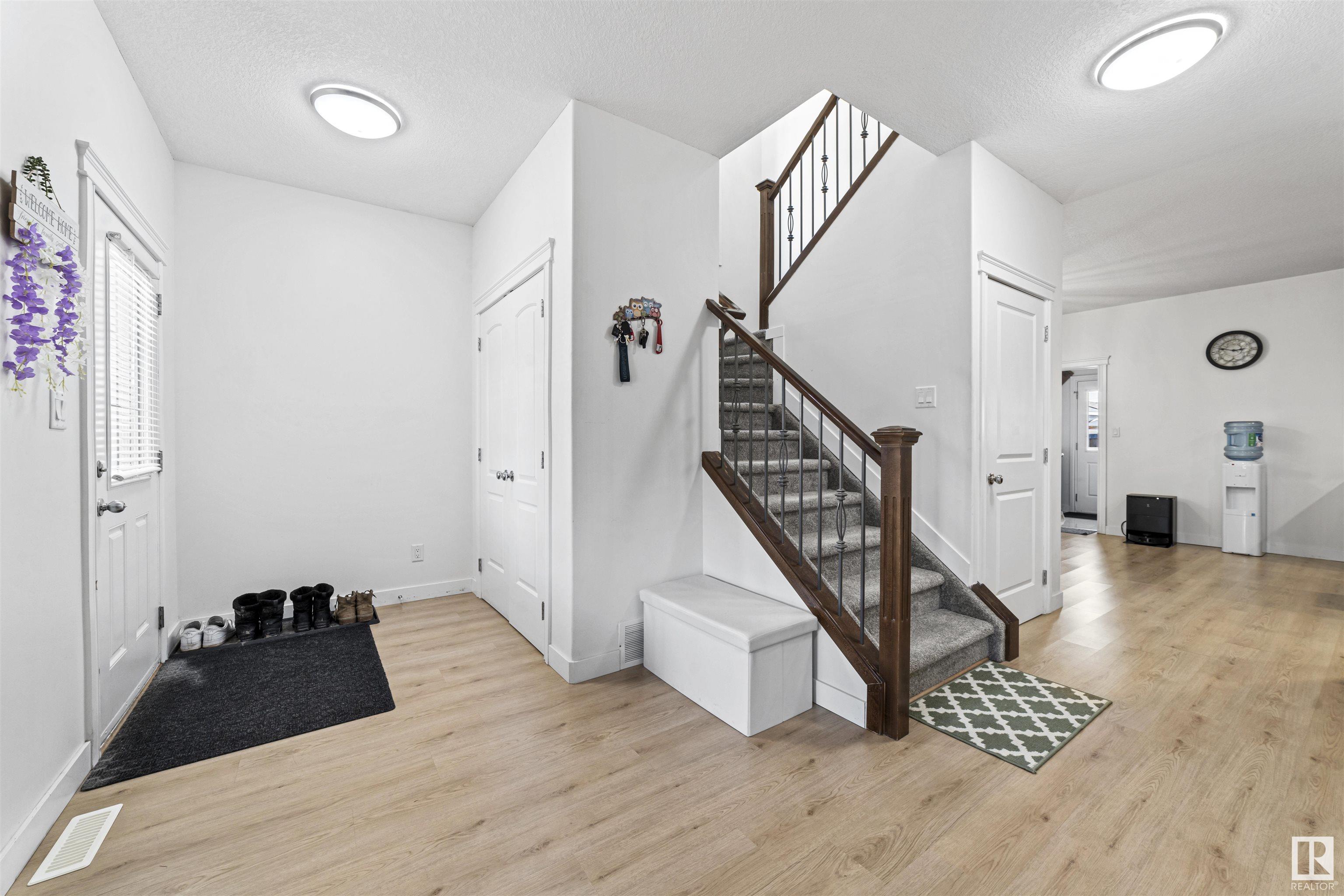 6933 CARDINAL Wynd