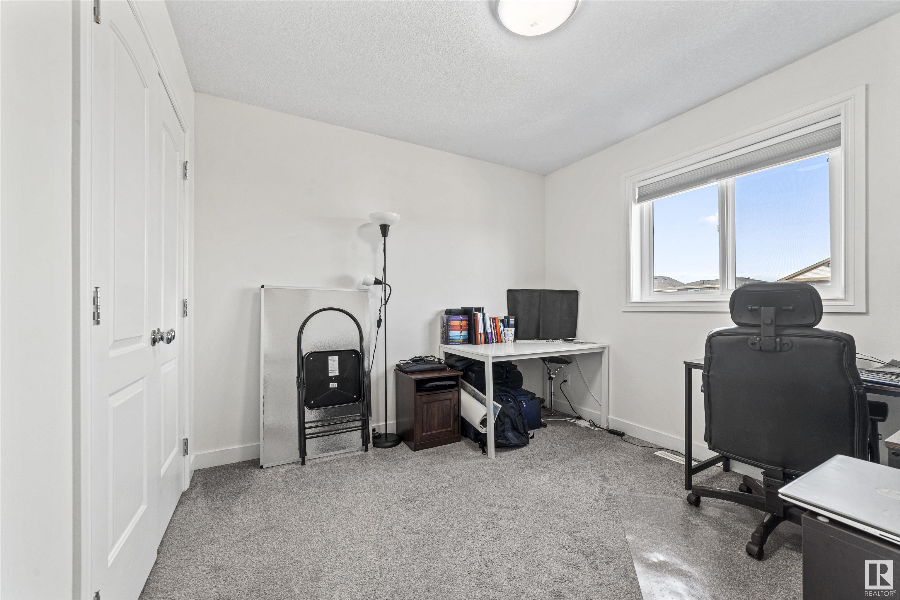6933 CARDINAL Wynd