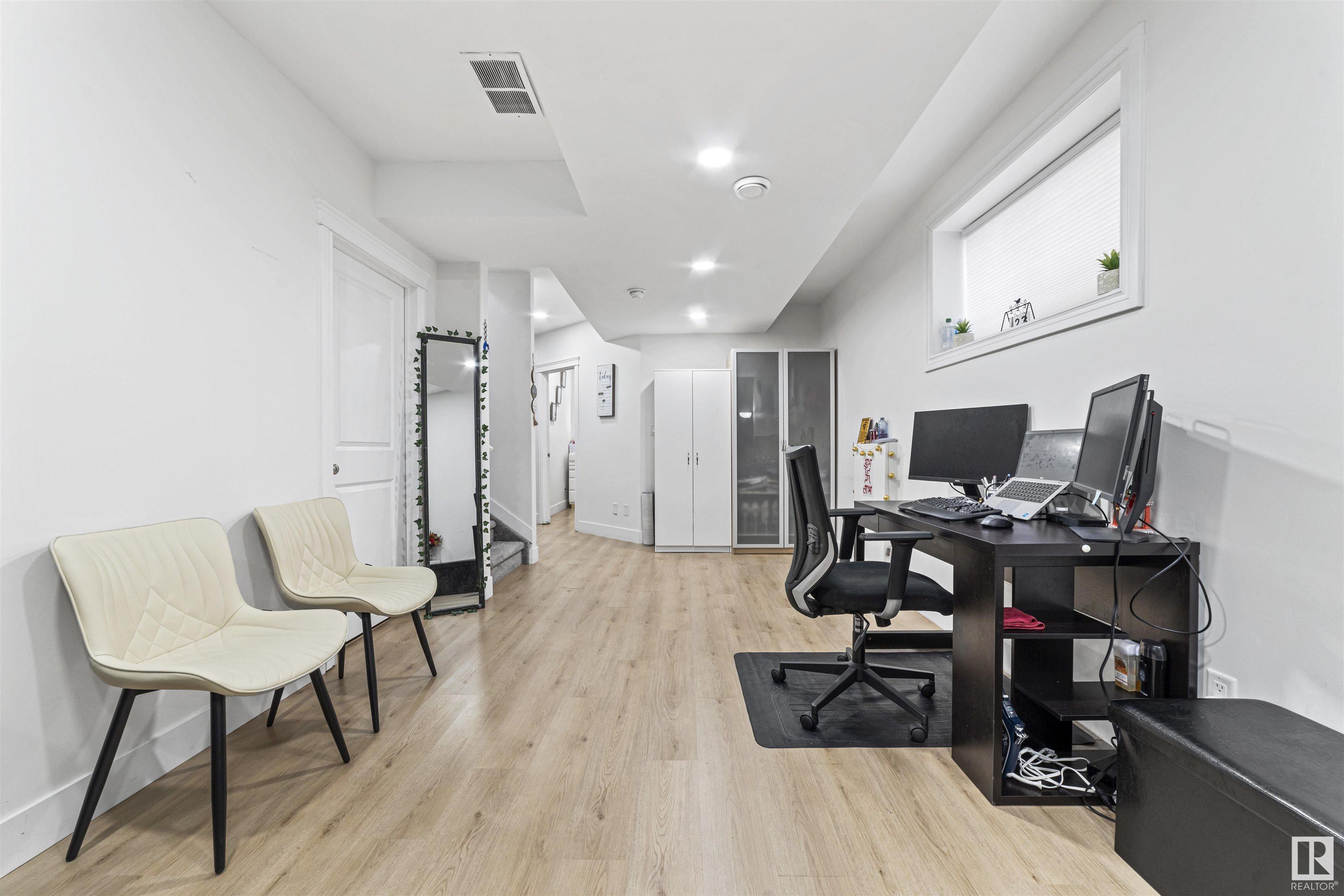 6933 CARDINAL Wynd