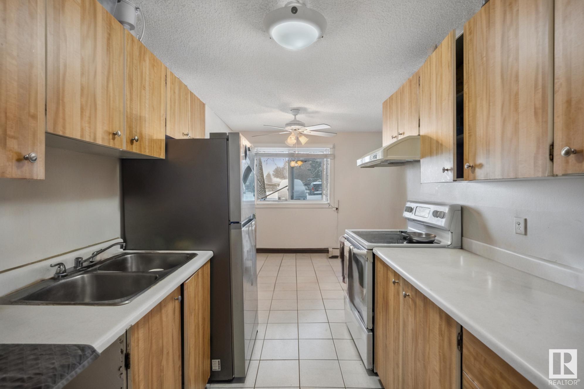 4 13456 FORT Road