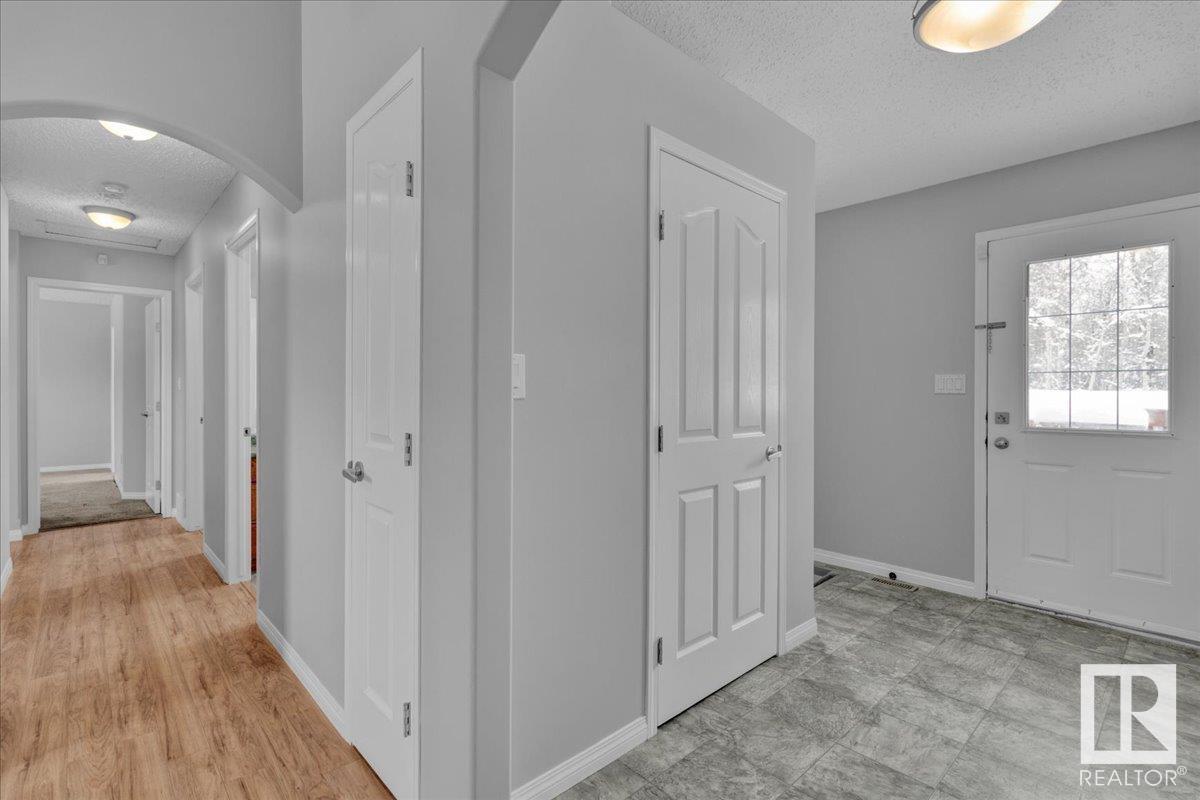 39, 57022 Rge Rd 233